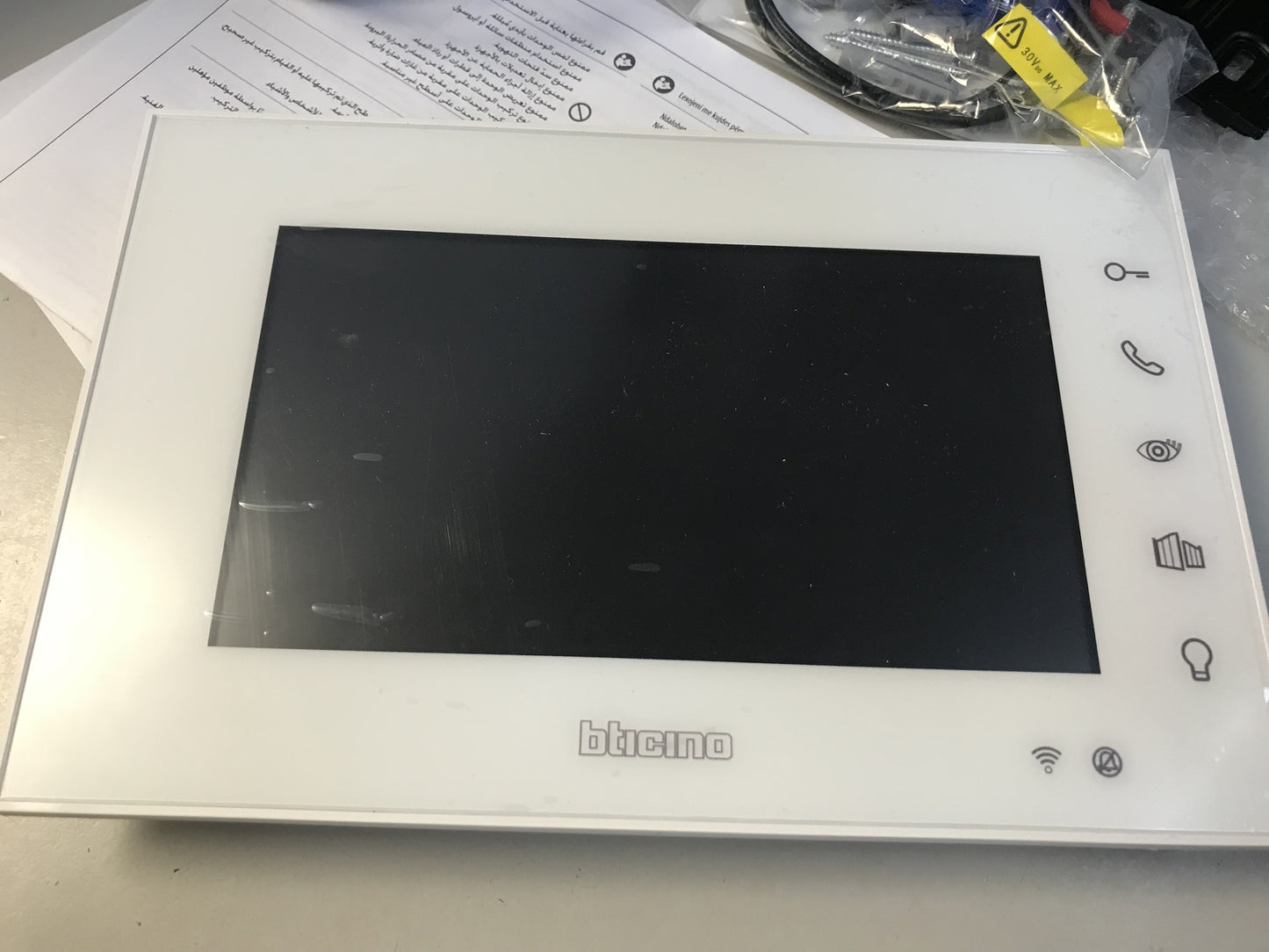 Bticino 335253 additional indoor unit, 7-inch display, I32187