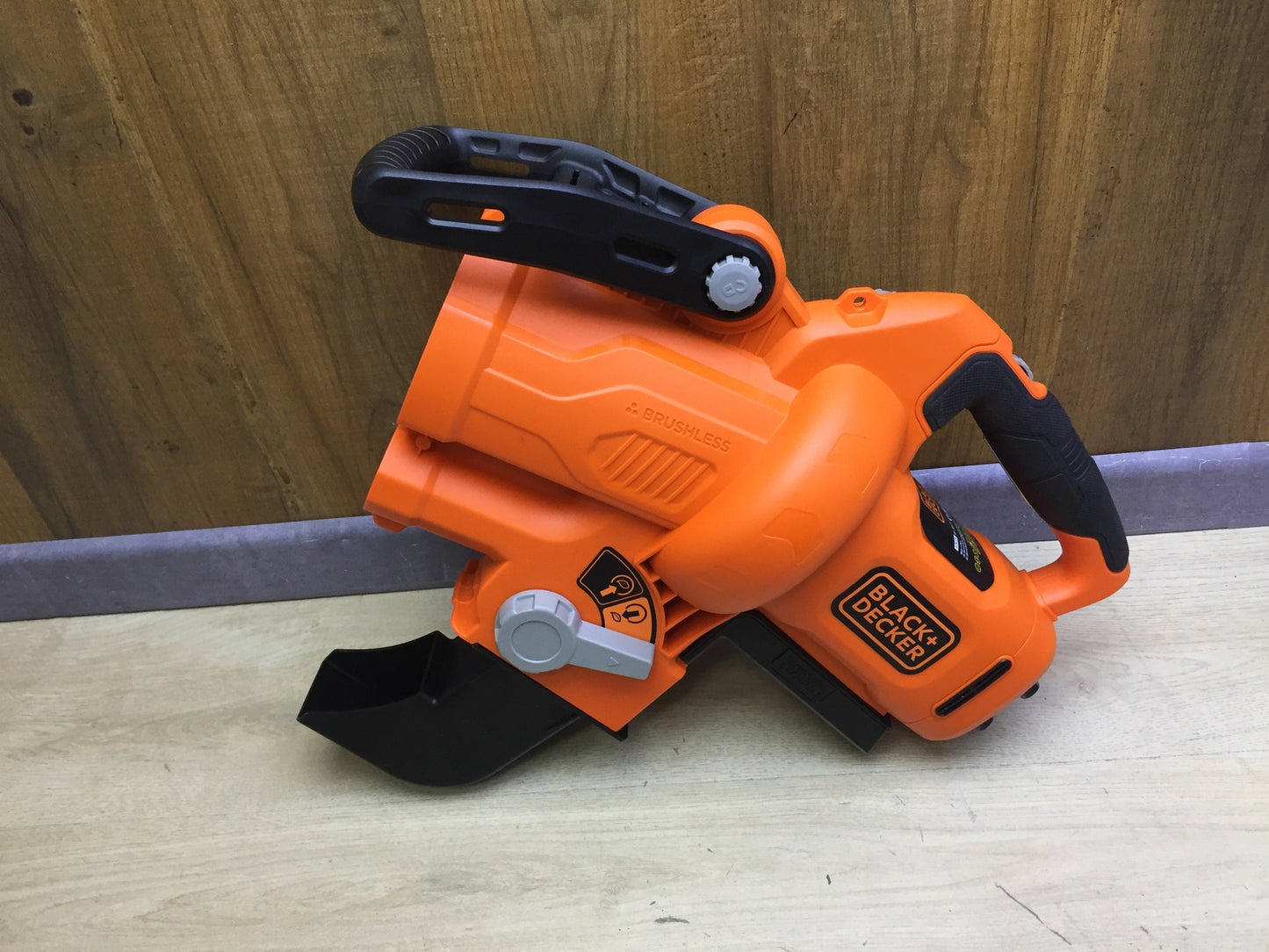 Black+Decker BCBLV36 Cordless Leaf Vacuum/Blower SOLO, I31966
