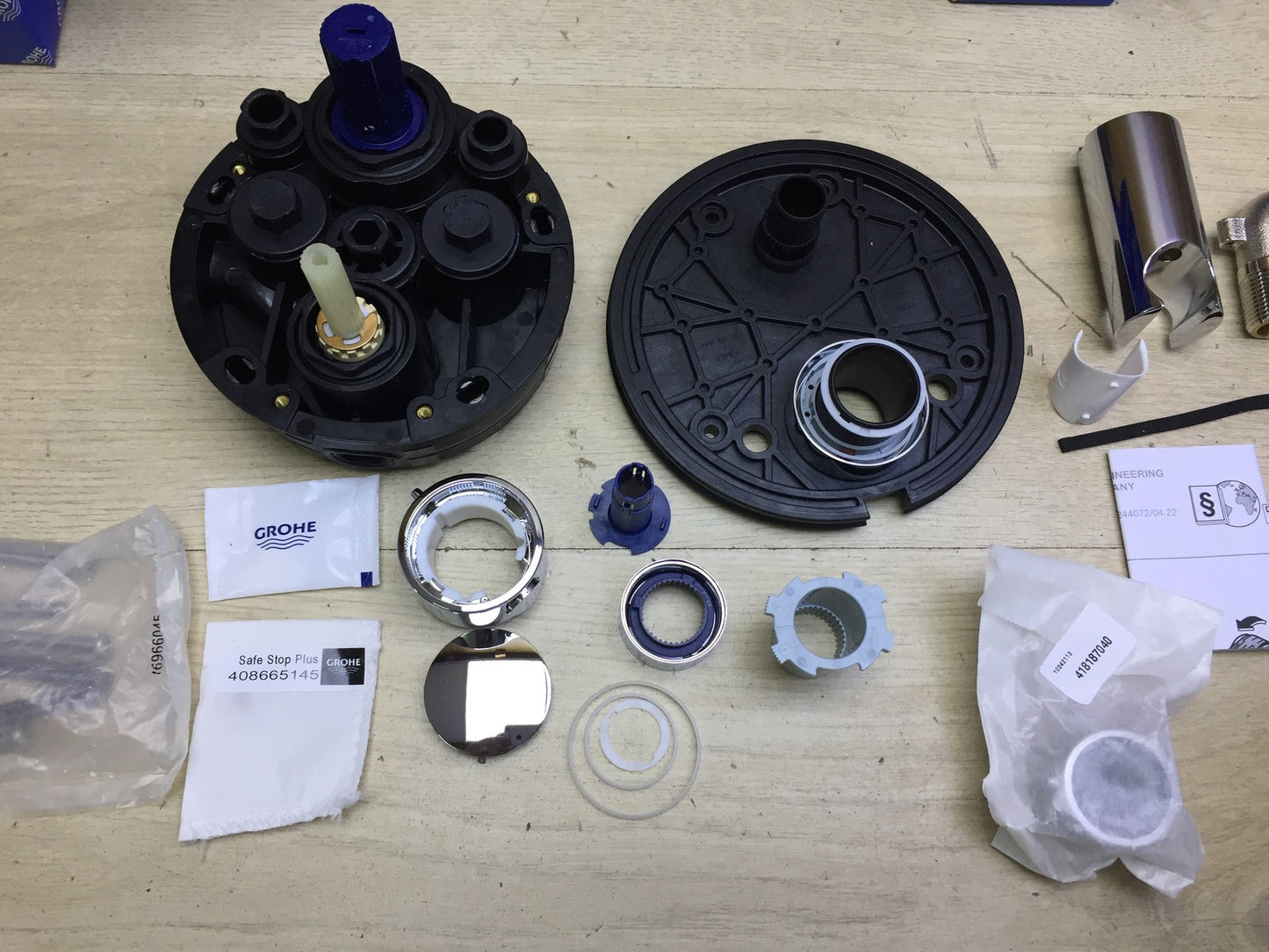 GROHE Precision 310 shower system (34881000), concealed, I33116