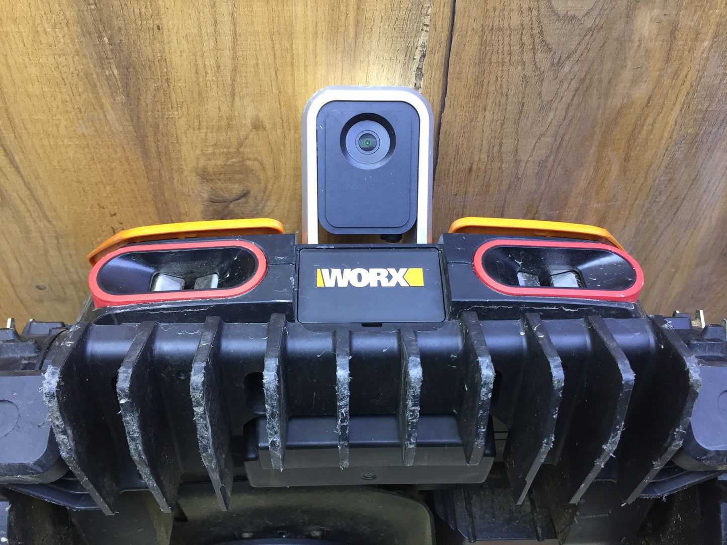 WORX Landroid Vision L1300 Mähroboter WR213E.1 für Gärten bis 1300m² I33172
