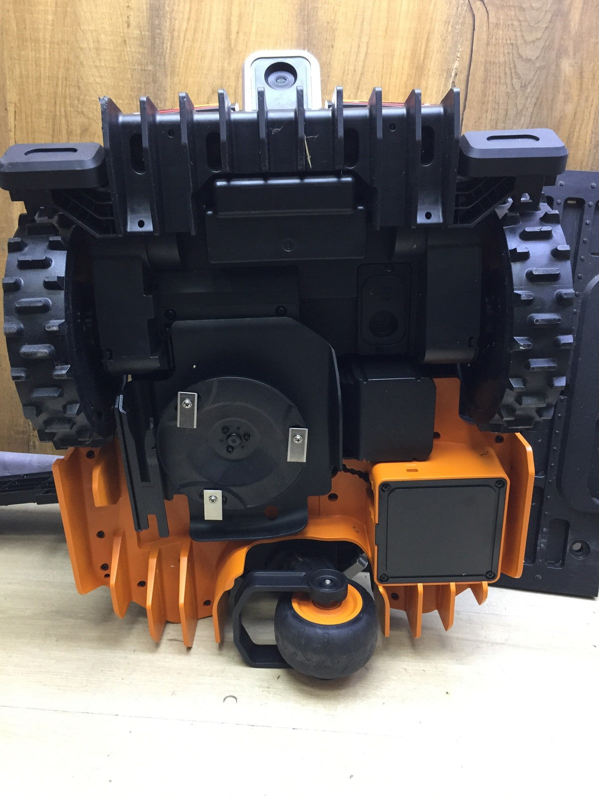 WORX Landroid Vision M600 Mähroboter WR206E.1 für Gärten bis 600m² I33557