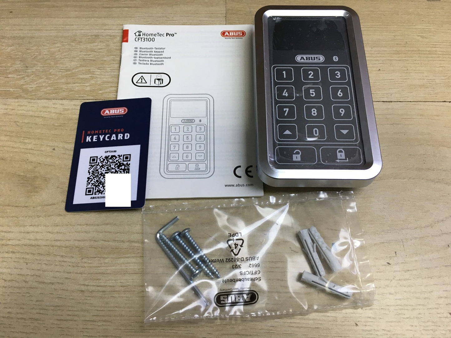 ABUS Bluetooth-Tastatur HomeTec Pro CFT 3100 BT silber, I34003