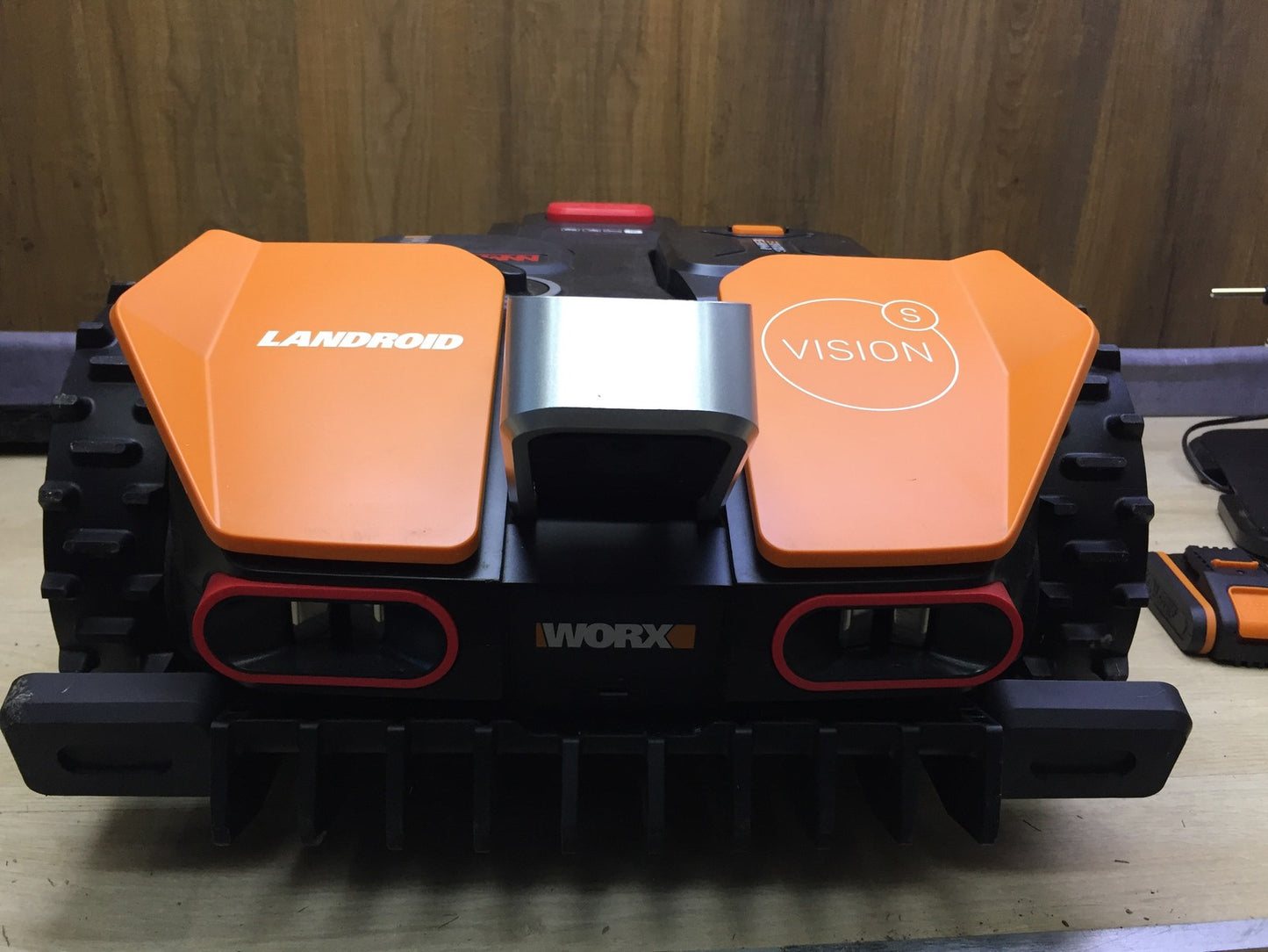 WORX Landroid Vision S250 Mähroboter WR202E, für Gärten bis 250m², I33573