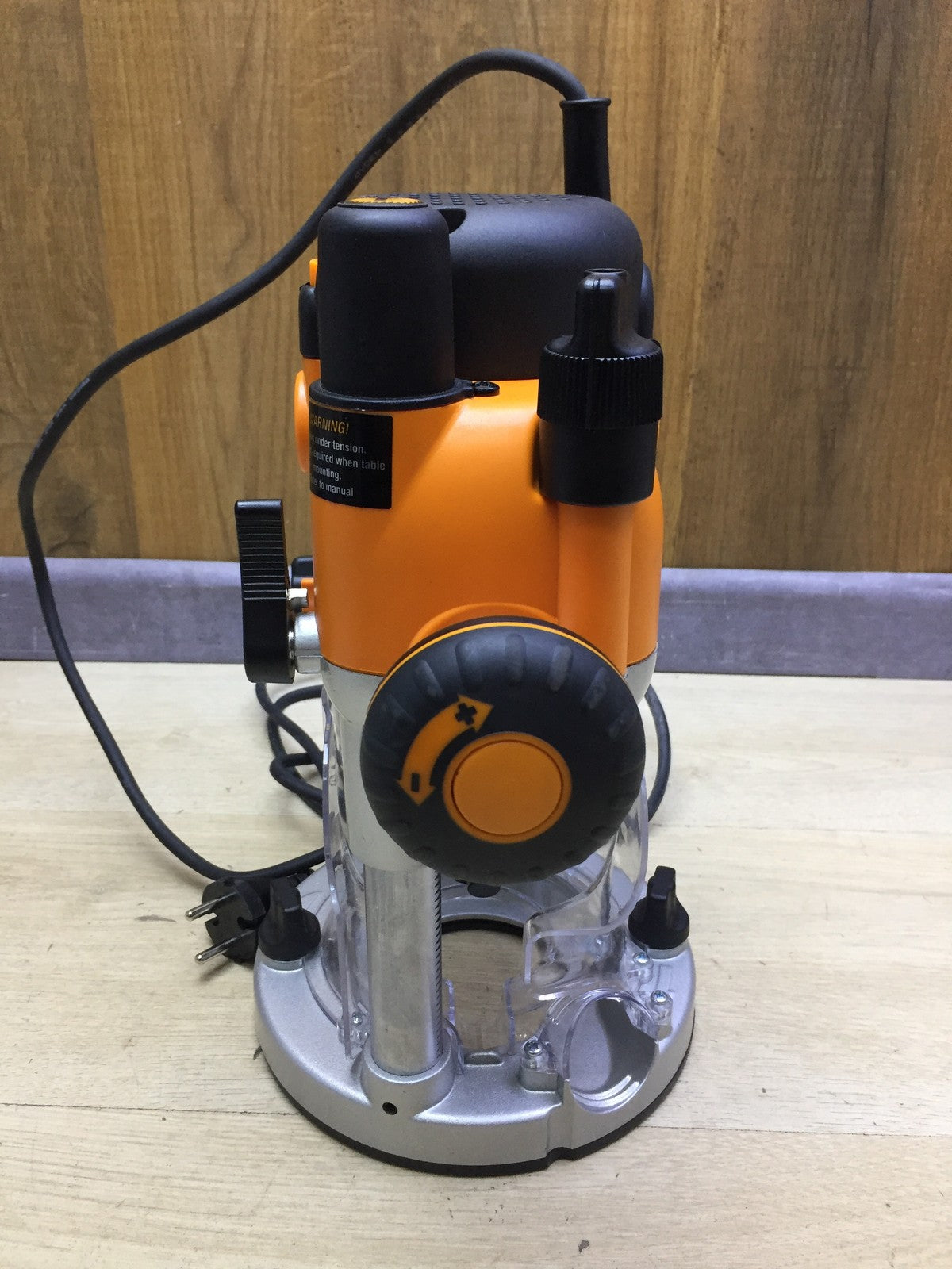 Triton TRA001 Dual-Action Precision Router 2400 W, I33547