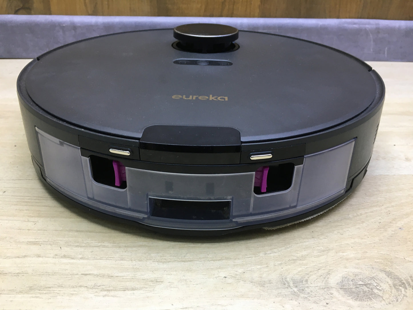 EUREKA E20 Plus robot vacuum cleaner with mop function NERE20PLUSBK, I31150