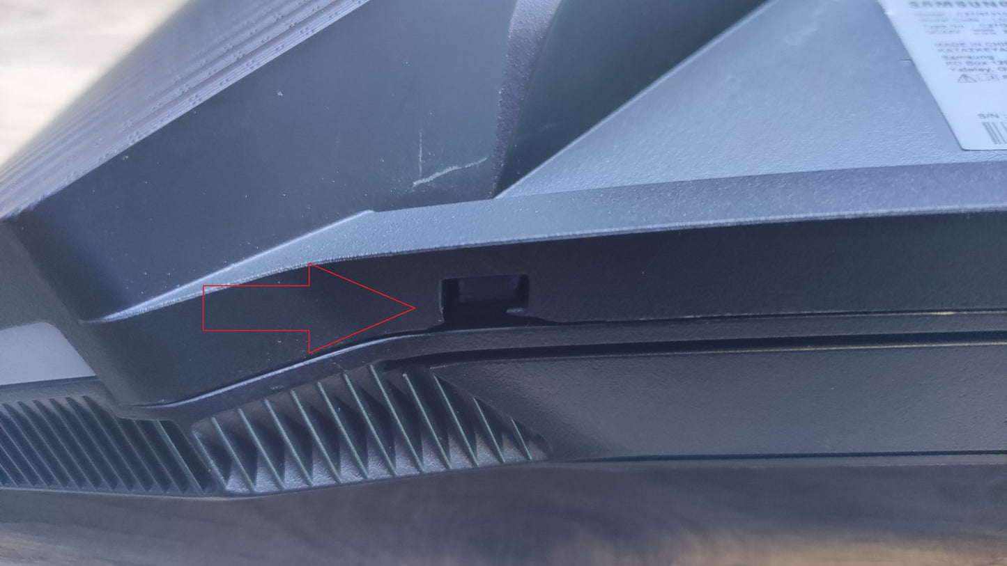 Samsung Odyssey G7 C27G73TQSR Gaming Monitor 26.9" WQHD 2560x1440 G-Sync 240Hz