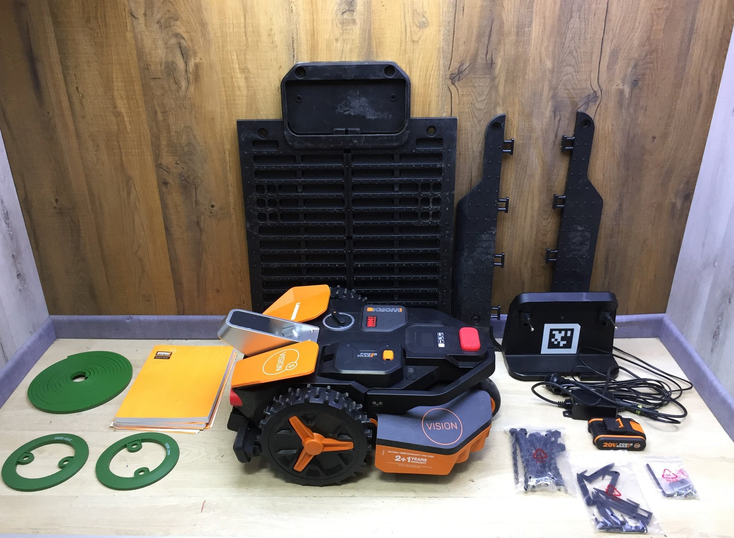 WORX Landroid Vision S250 robotic lawnmower WR202E for gardens up to 250m², I33171