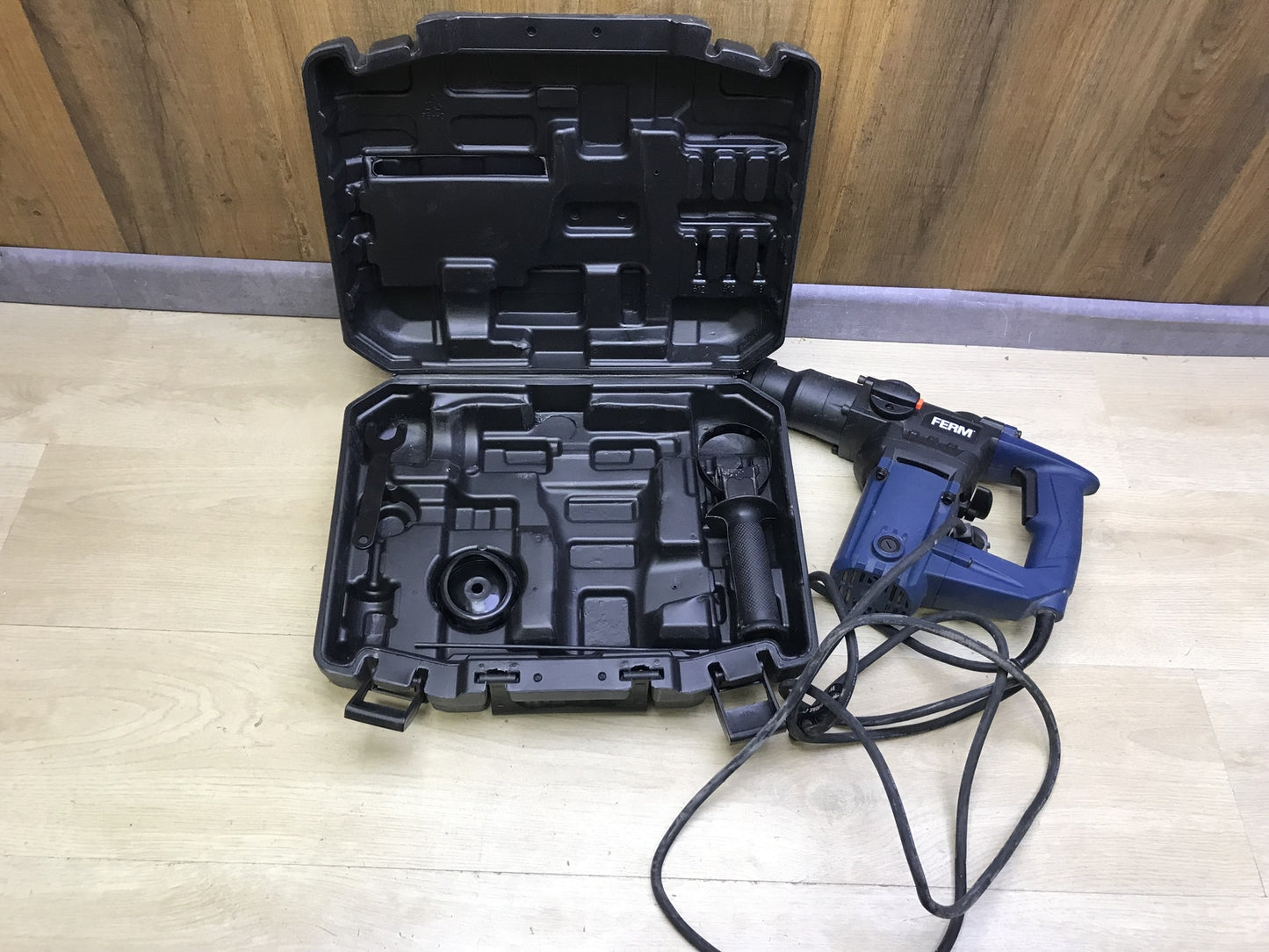 FERM HDM1028 hammer drill 850W, I32044