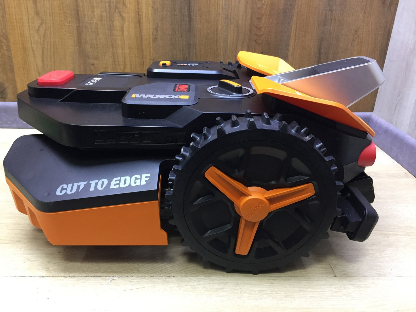 WORX Landroid Vision S250 Mähroboter WR202E, für Gärten bis 250m², I34148