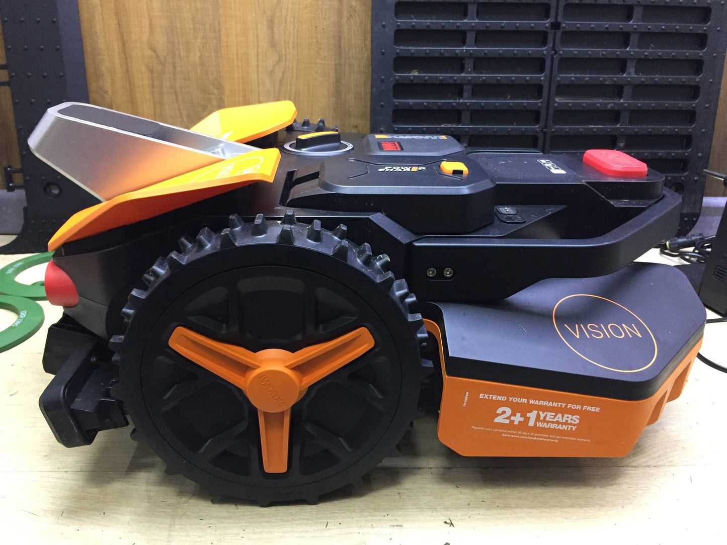 WORX Landroid Vision S250 Mähroboter WR202E für Gärten bis 250m² I33561