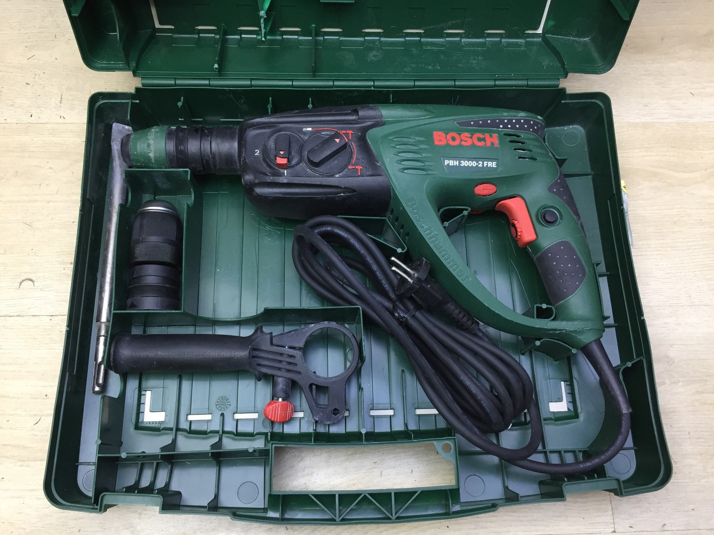 Bosch PBH 3000-2 FRE Bohrhammer 750W, I34074