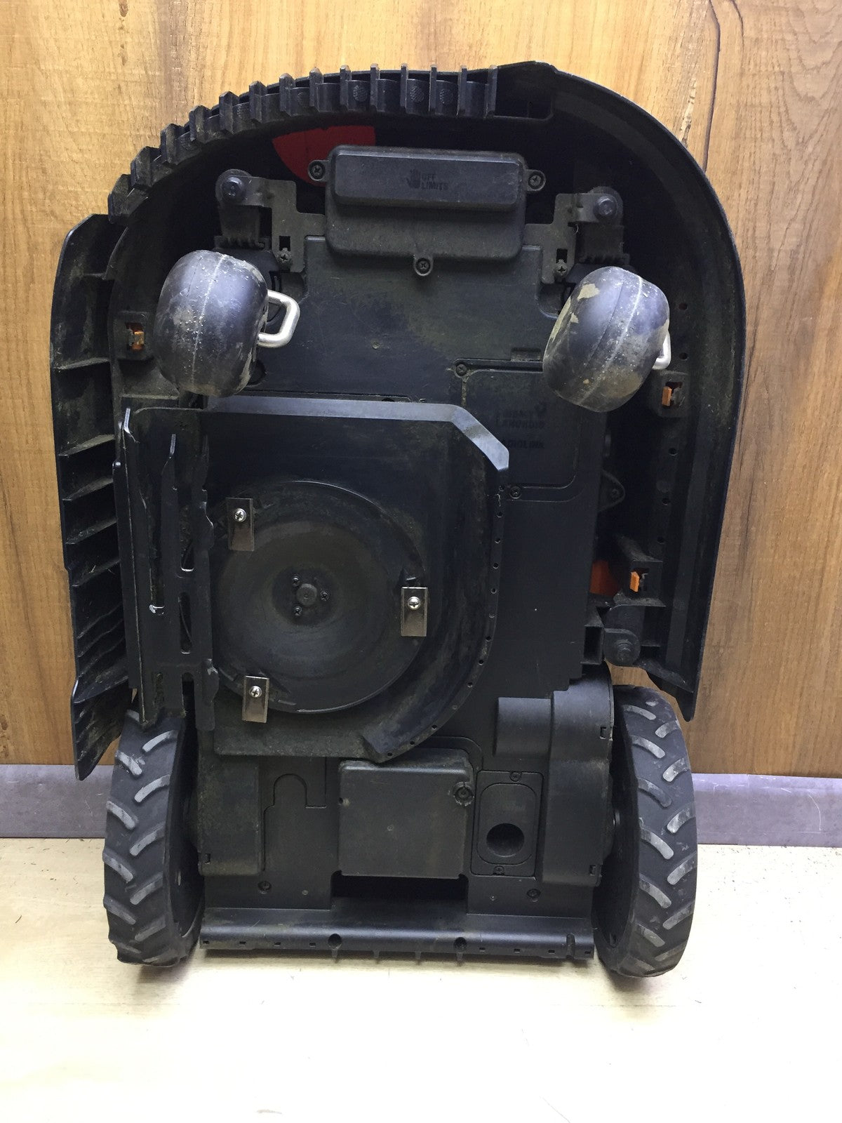 WORX WR147E.1 Landroid PLUS robotic lawnmower L1000 up to 1000m², I33543
