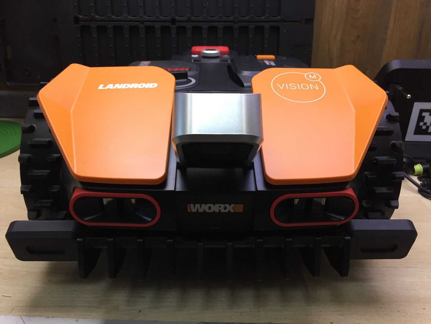 WORX Landroid Vision M800 Mähroboter WR208E.1 für Gärten bis 800m², I33644