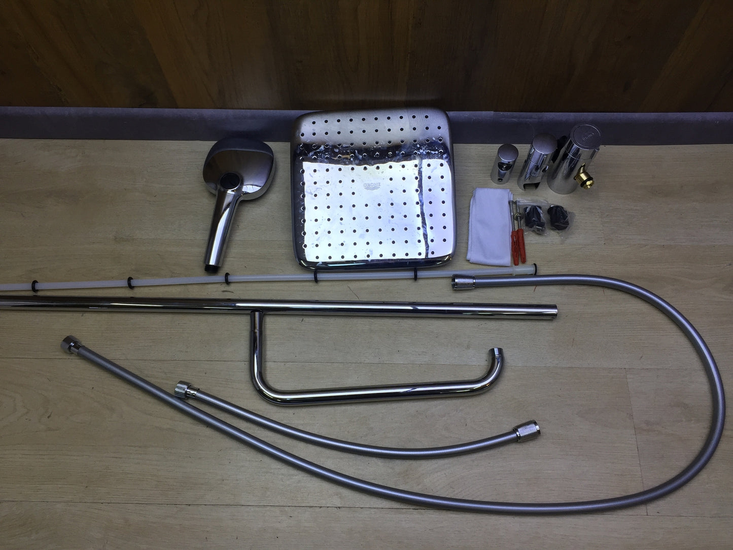GROHE Vitalio 250 shower system with diverter (26986001), I30402