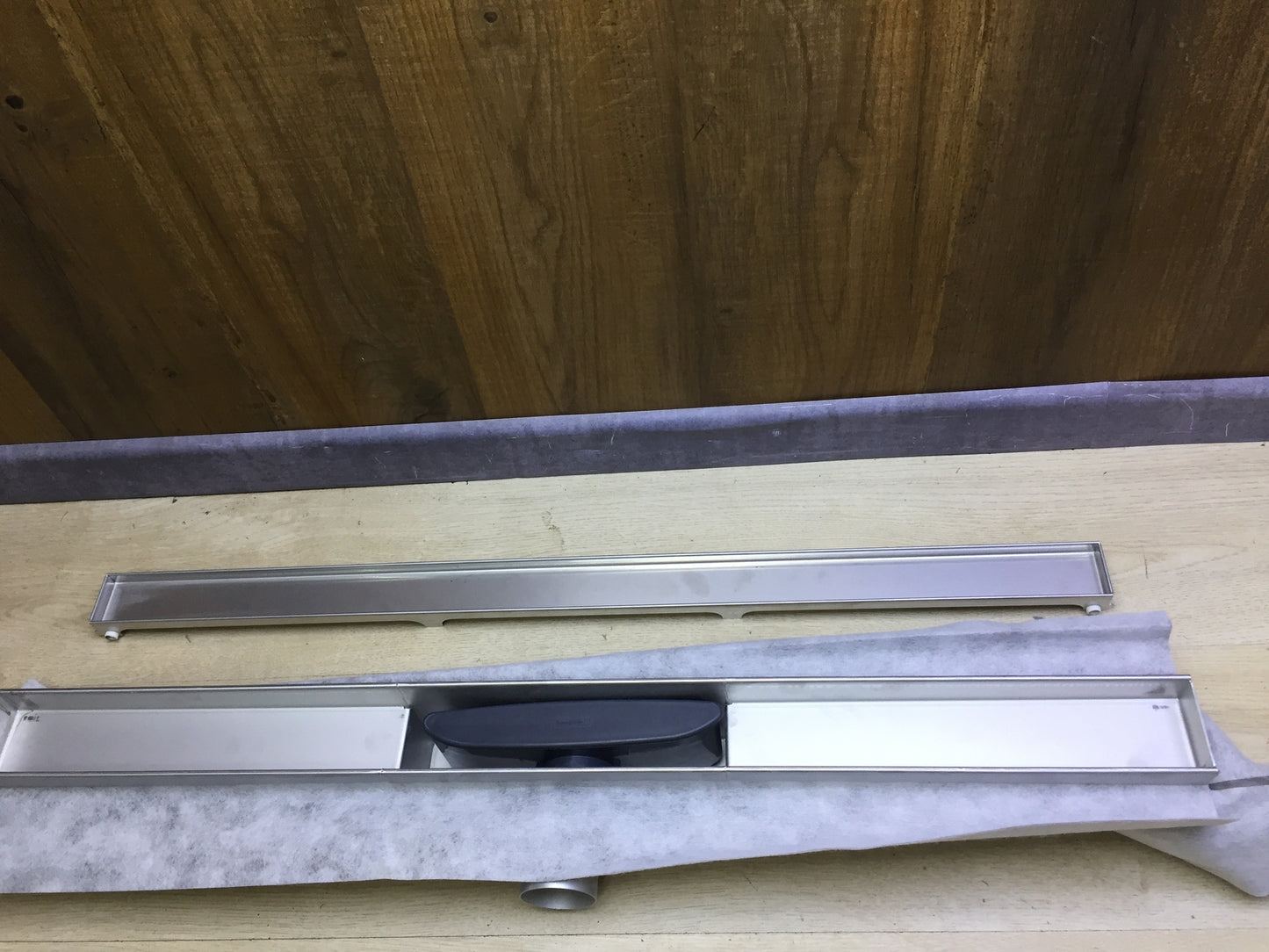 Hansgrohe 56179000 RainDrain Compact shower channel 800 tileable, I32351