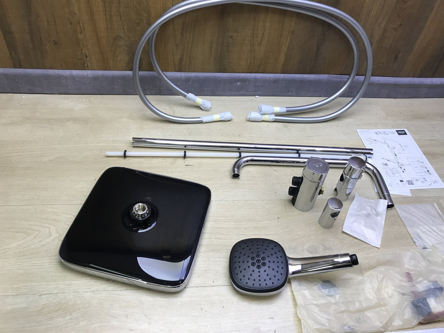 GROHE Vitalio 250 shower system with diverter (26698001), water-saving, I31703