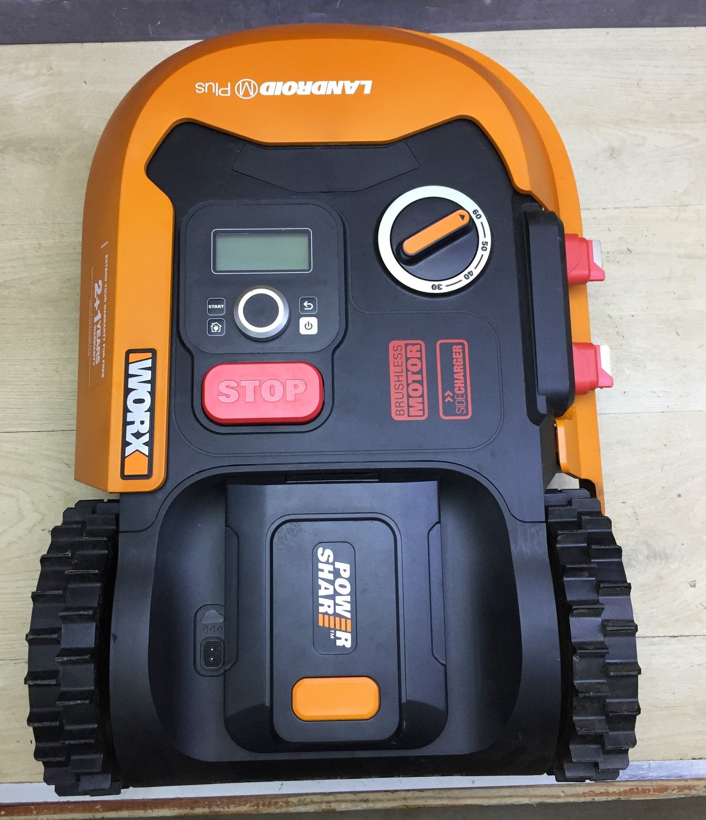 WORX Landroid M500 PLUS WR165E Robotic Lawnmower for up to 500 sqm with Wi-Fi, Bluetooth, I33262