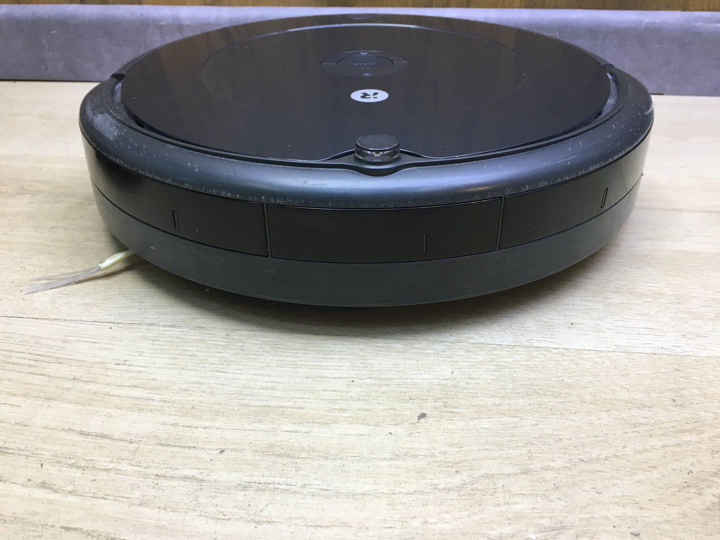iRobot Roomba 692 App-Controlled Robot Vacuum, I31116