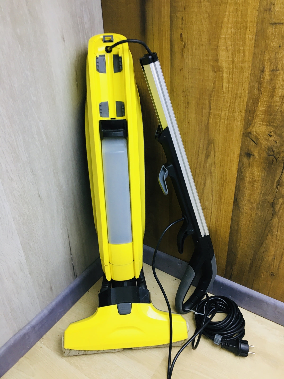 Kärcher 1.055-500.0 Hartbodenreiniger FC 5 2-in-1-Funktion, I31294