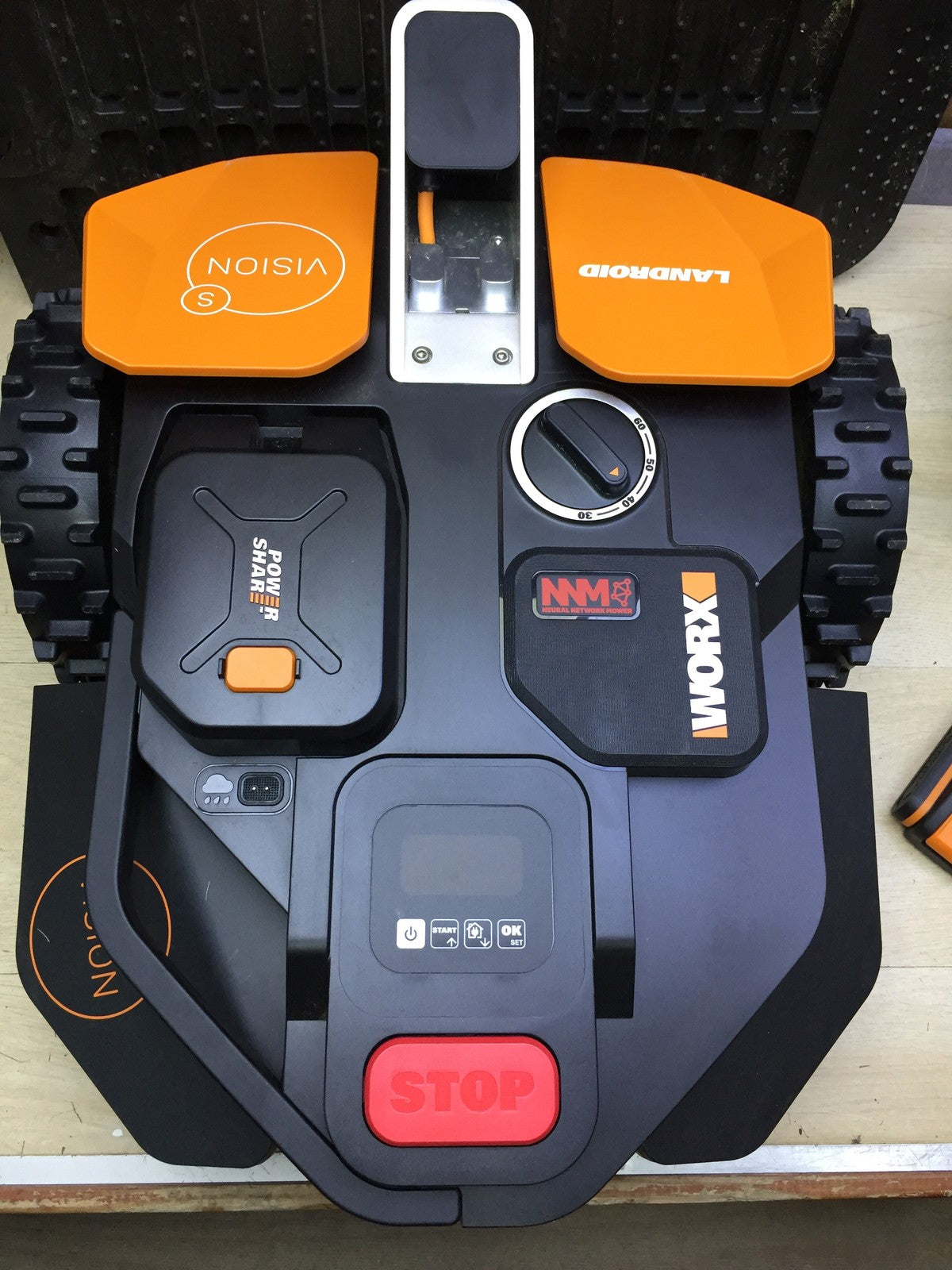 WORX Landroid Vision S250 Mähroboter WR202E, für Gärten bis 250m², I33573