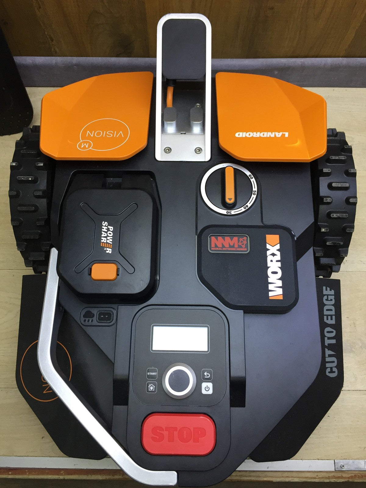 WORX Landroid Vision M600 Mähroboter WR206E, für Gärten bis 600qm, I33662