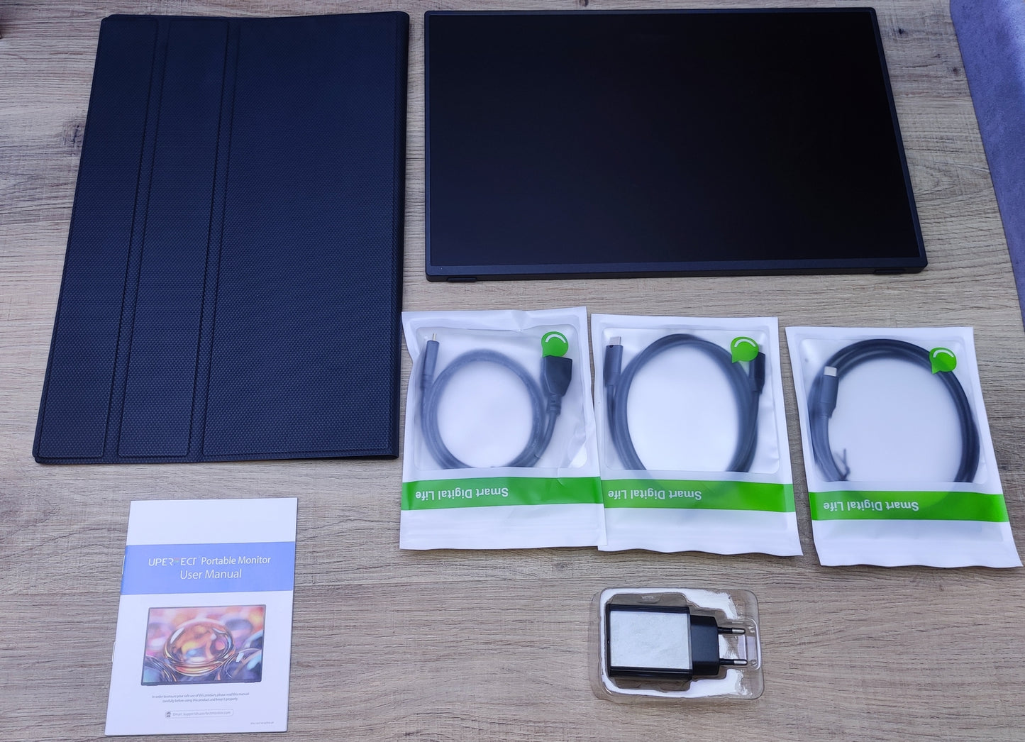 Uperfect Portable Monitor 16" QHD 2560x1600 IPS LCD HDR USB-C HDMI Speaker