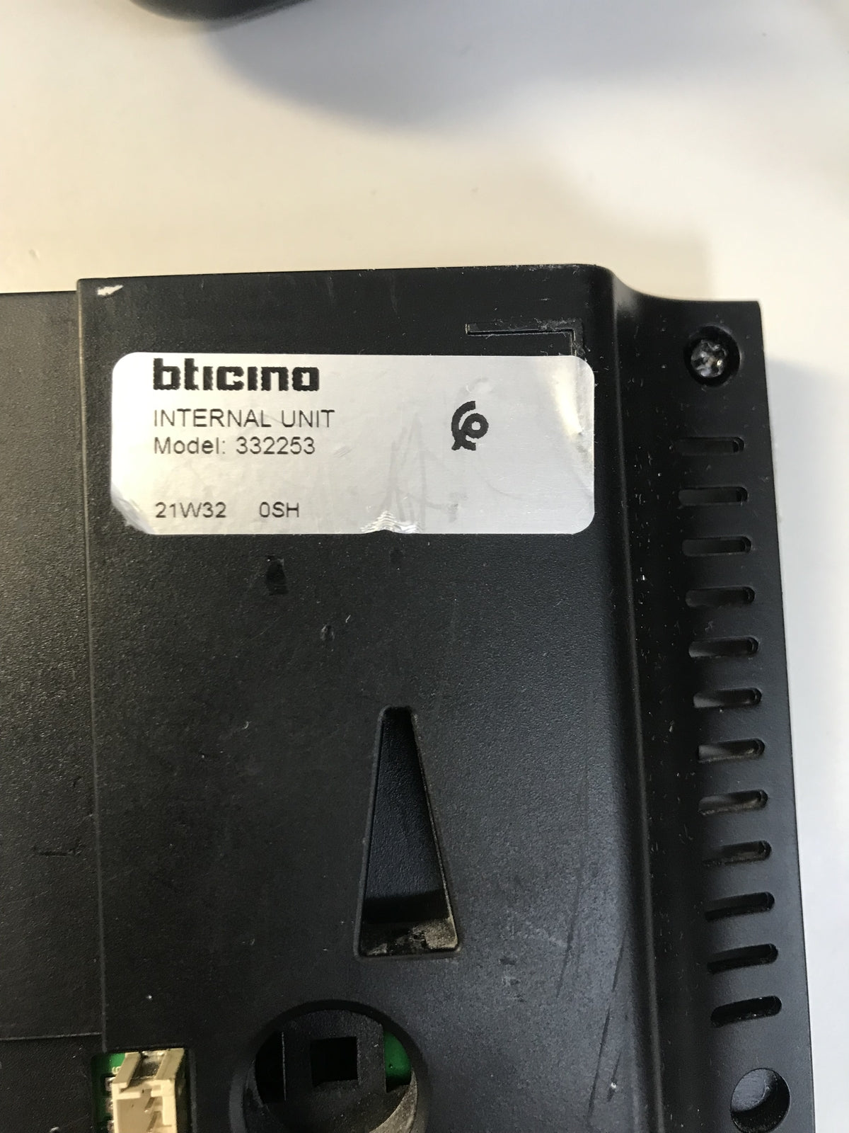 Bticino 332253 Indoor Unit for Video Intercom Systems, 4.3 inch, I32197