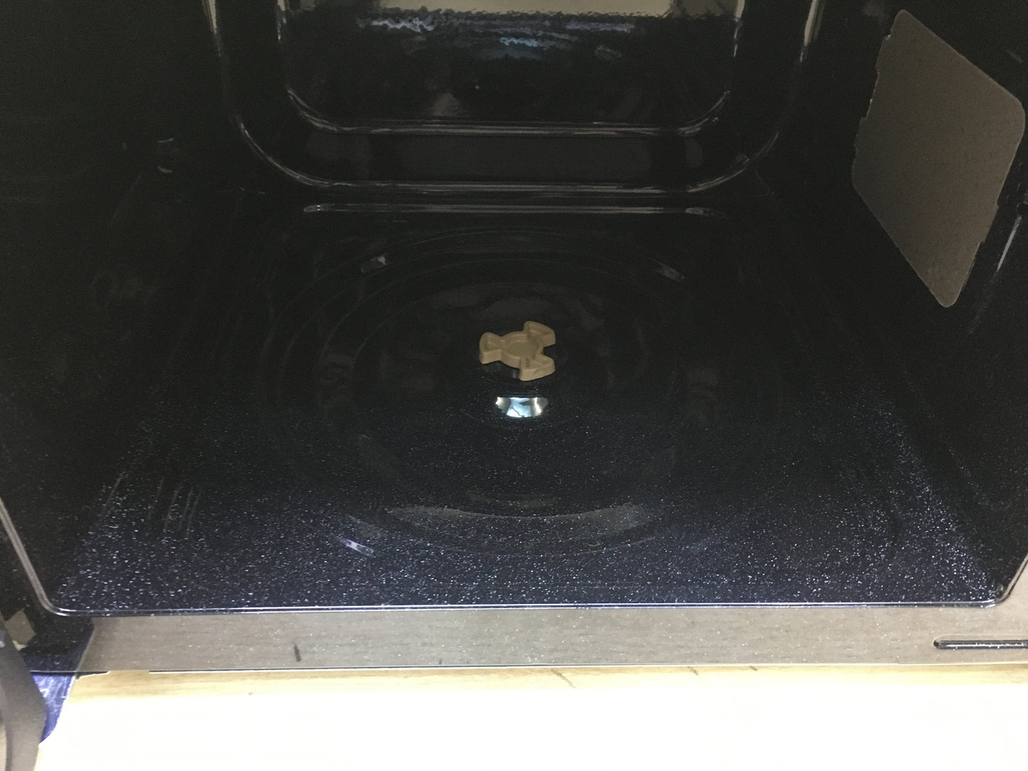 Hisense H20MOBS4HG Microwave, 20L, I31133