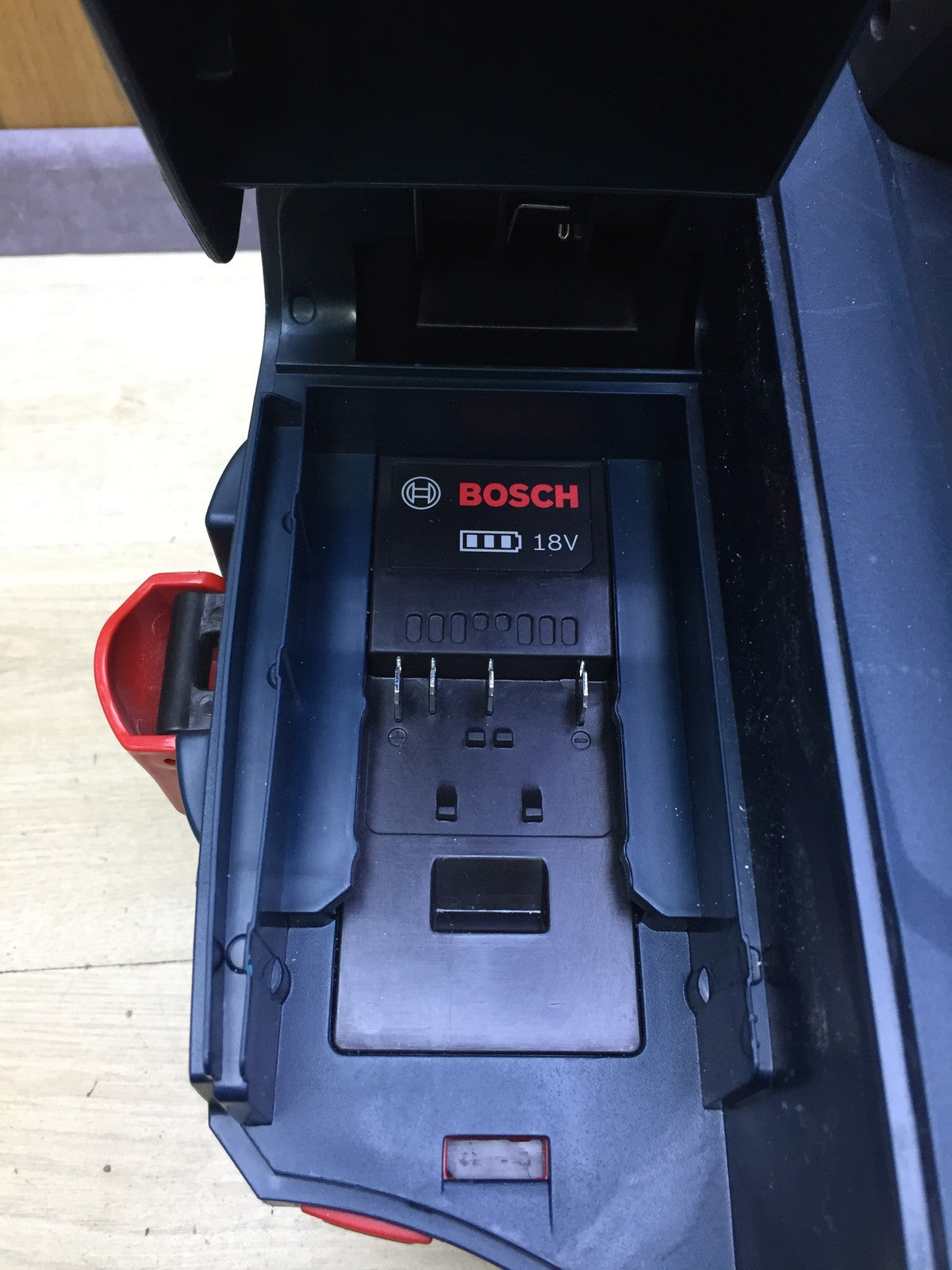 Bosch Professional Industriestaubsauger Gas 18V-10 L solo, I33489