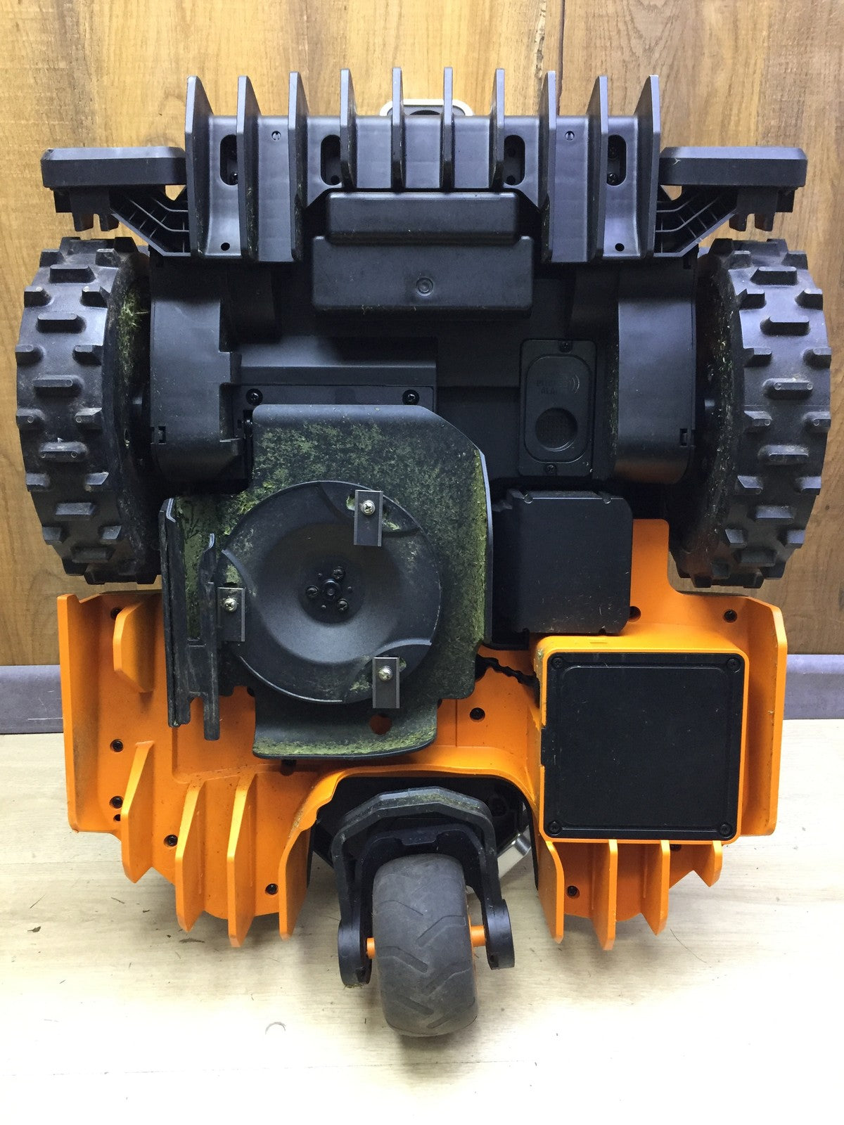 WORX Landroid Vision M600 Mähroboter WR206E.1 für Gärten bis 600m², I33983