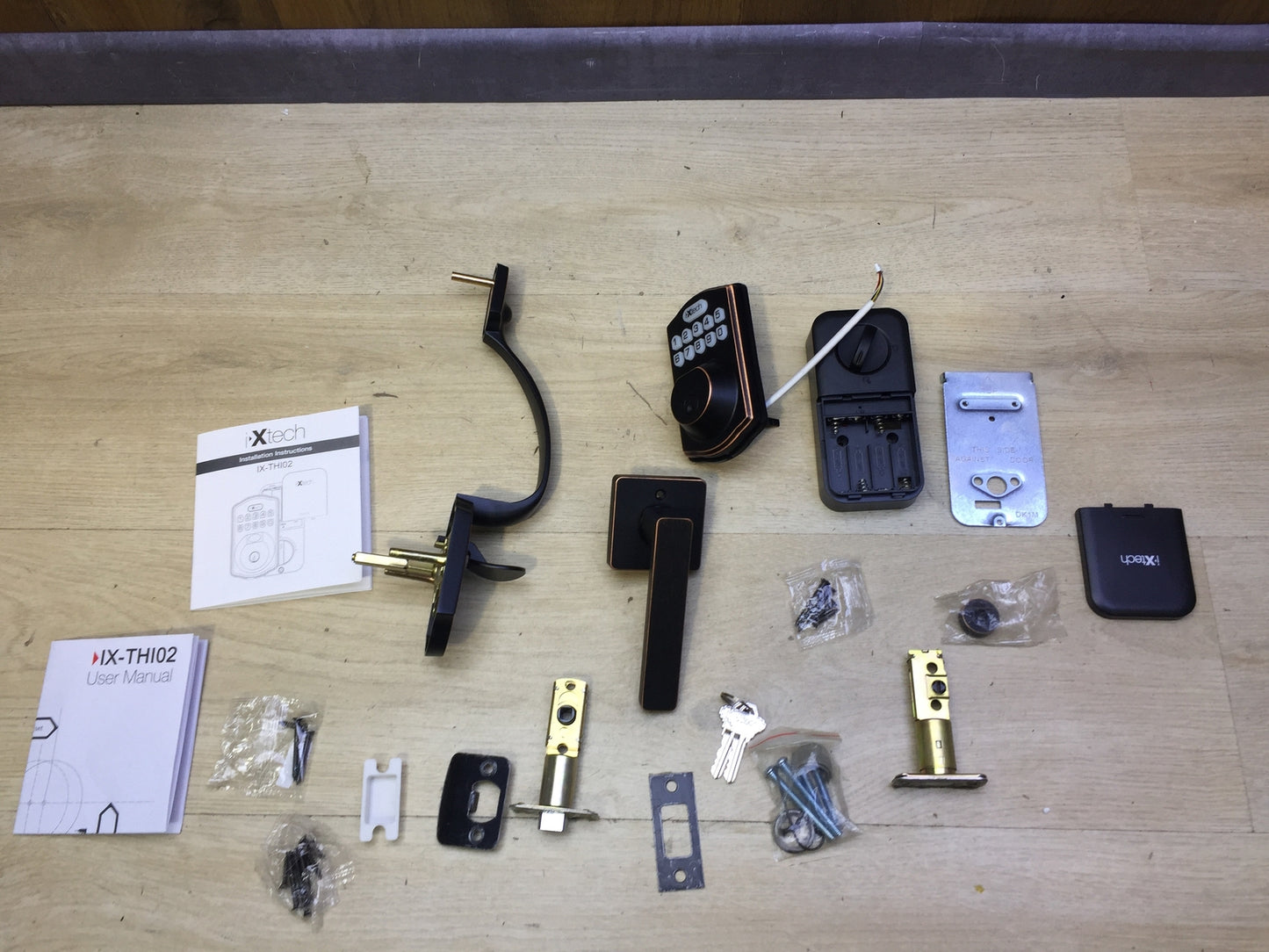 IXTECH Fingerprint Door Lock Set, Keyless Entry Door Lock Deadbolt, I31774