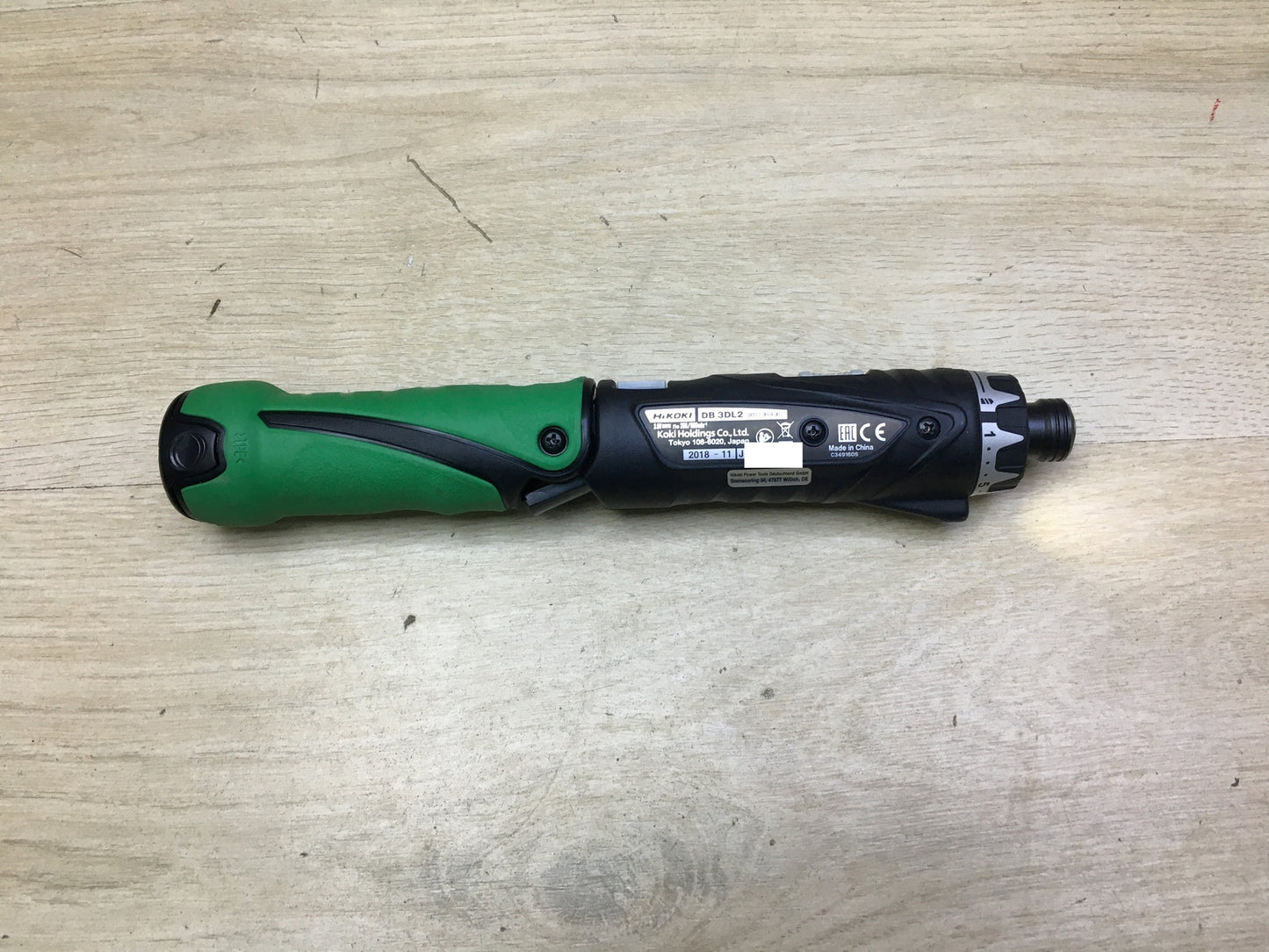 Hitachi DB 3DL2 cordless angle screwdriver, with 2x batteries and charger, I31277