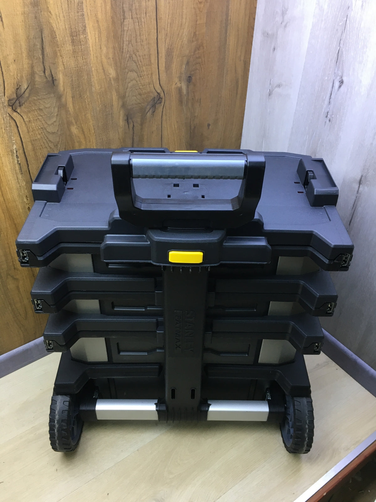 Stanley Fatmax 1-95-622 Rollender Werkzeugbox Metall-Kunststoff I30338