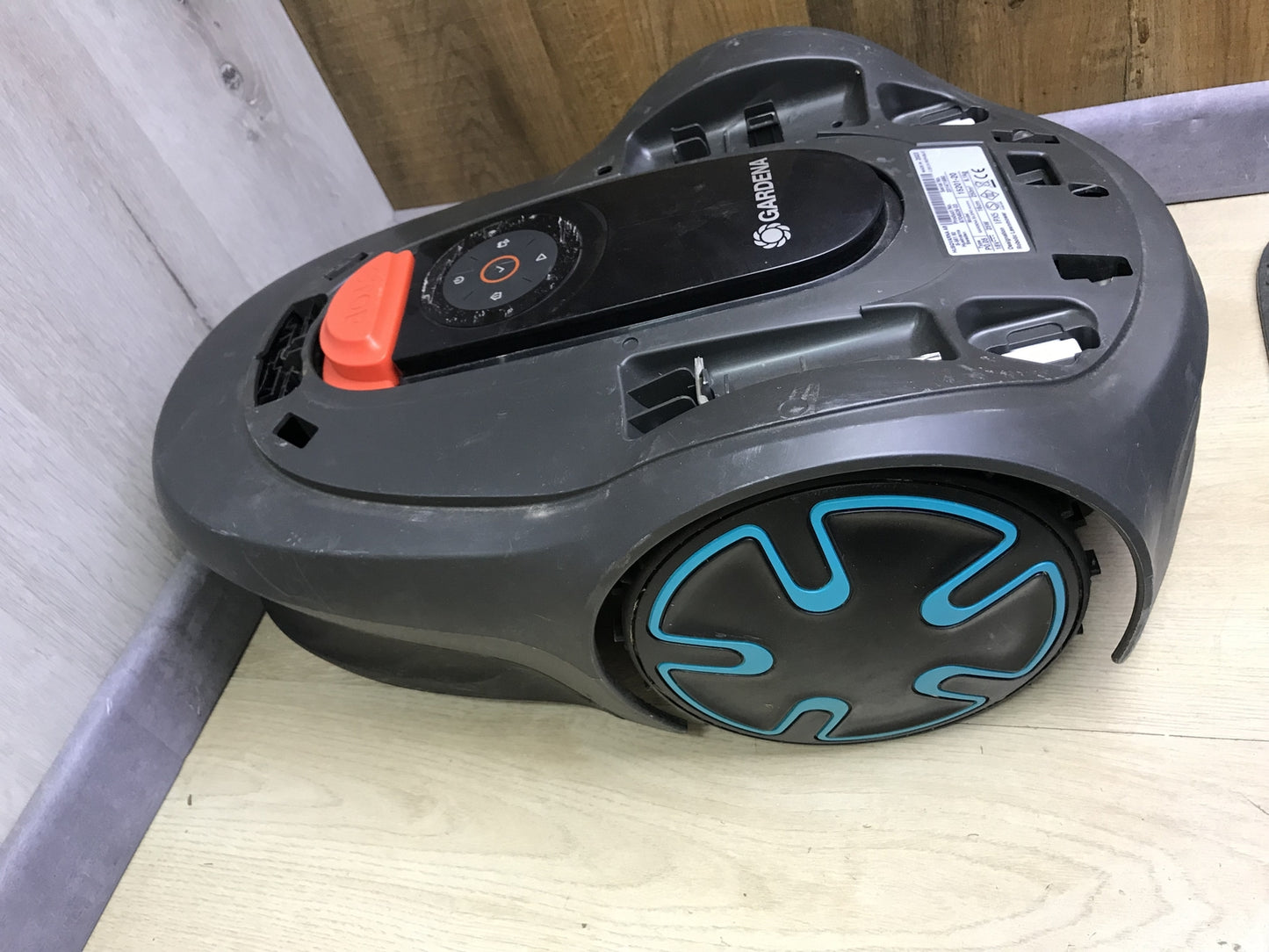 Gardena robotic lawnmower SILENO minimo 250 m² (15201-20) Bluetooth I32714