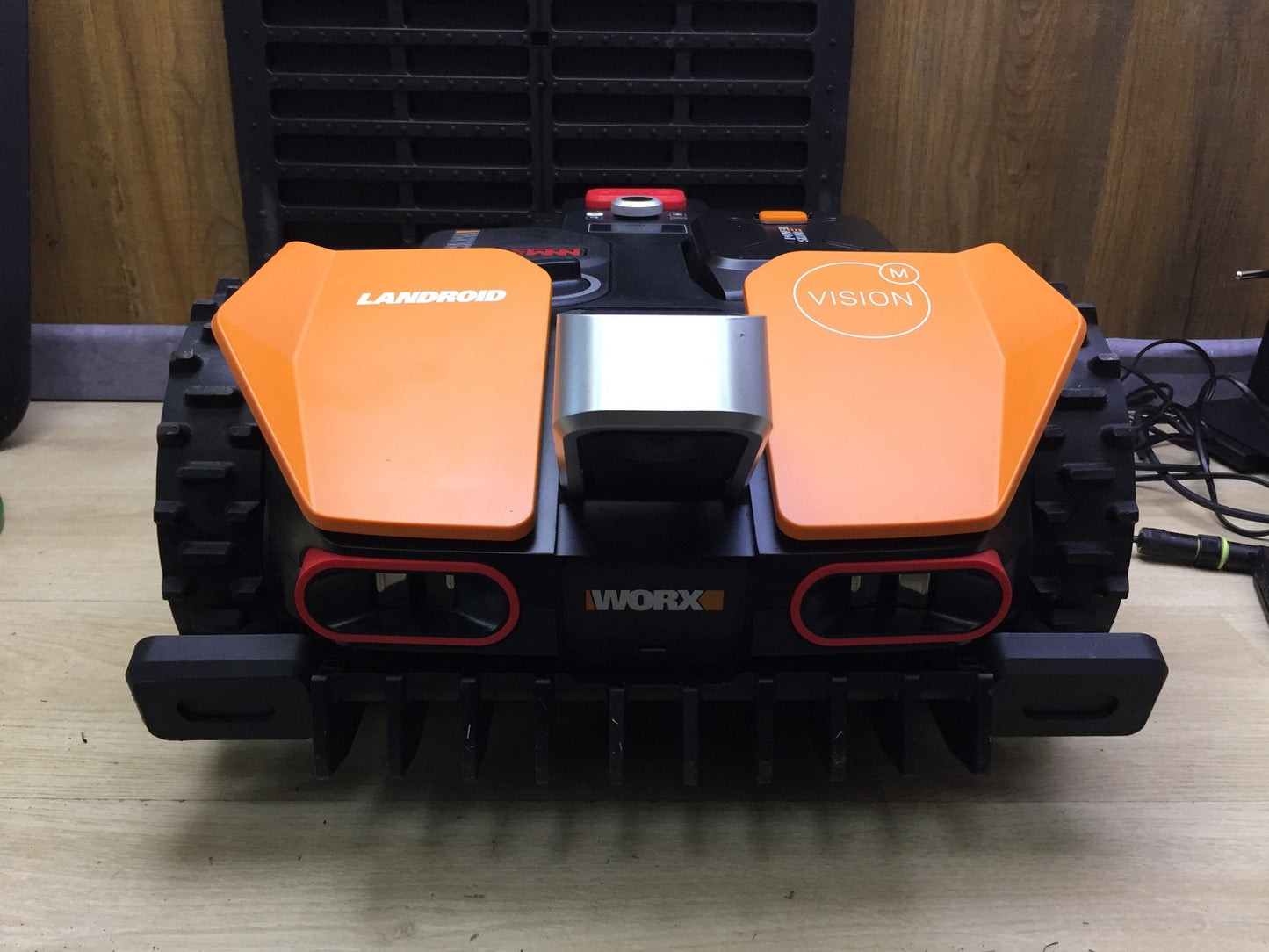 WORX Landroid Vision M600 Mähroboter WR206E.1 für Gärten bis 600m² I33553