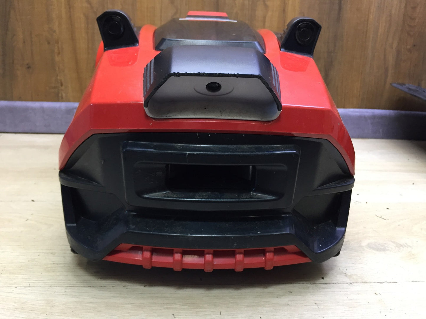 Einhell Freelexo CAM 500 robotic lawnmower (3413990) I33494