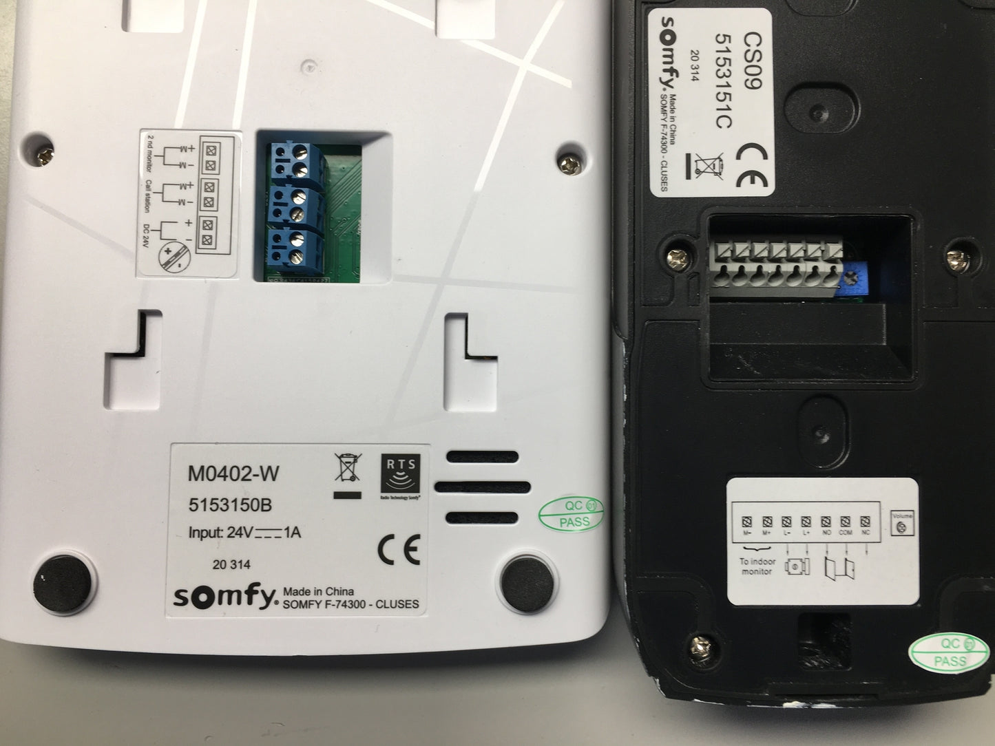 Somfy 1870535 V100+ Video Gegensprechanlage, 4,3 Zoll Monitor Nachtsicht, I10612