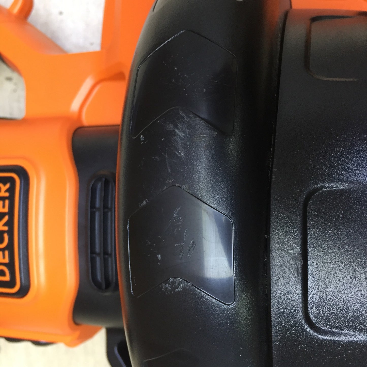 Black&Decker BEBLV300 Electric Leaf Vacuum/Blower 3.0kW 72l, I33015