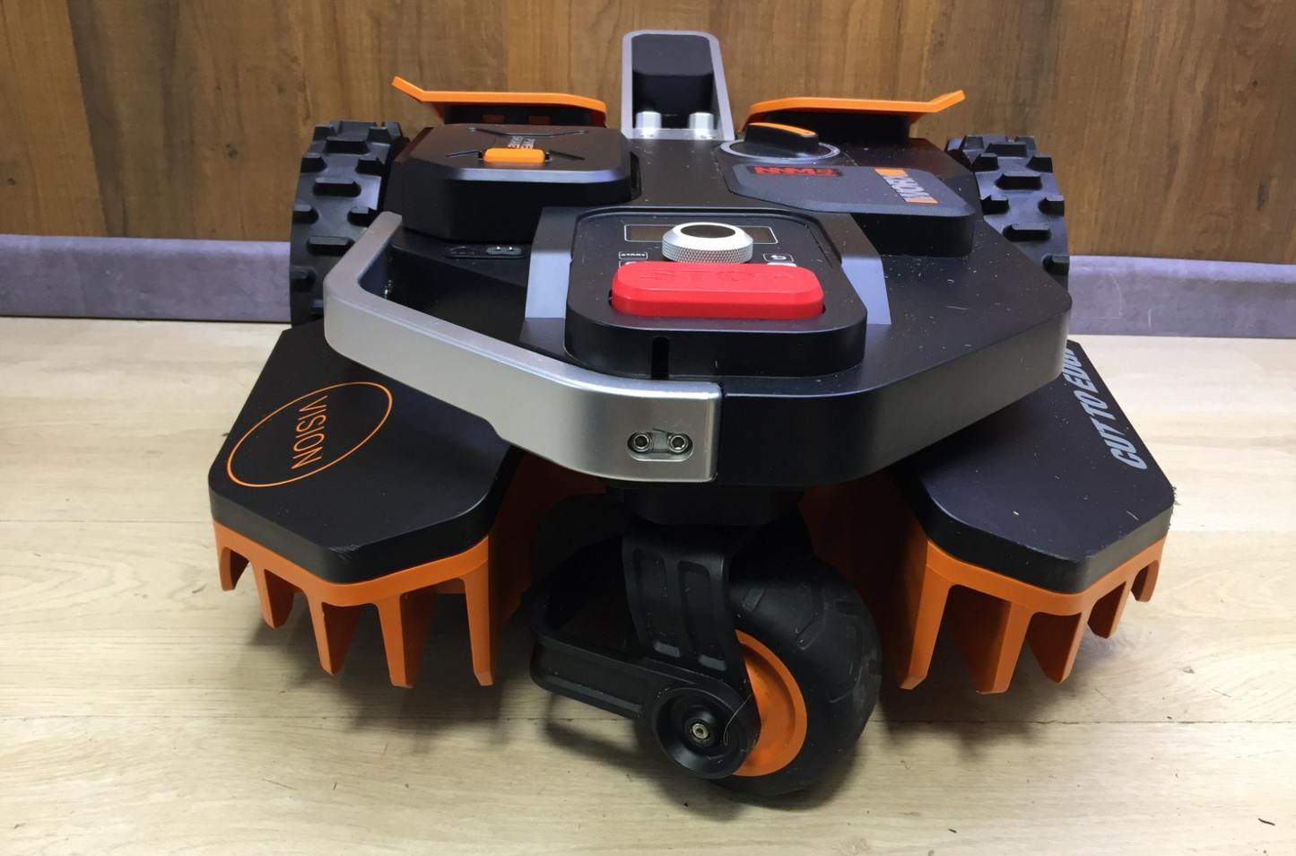 WORX Landroid Vision M600 Mähroboter WR206E.1 für Gärten bis 600m² WLAN APP