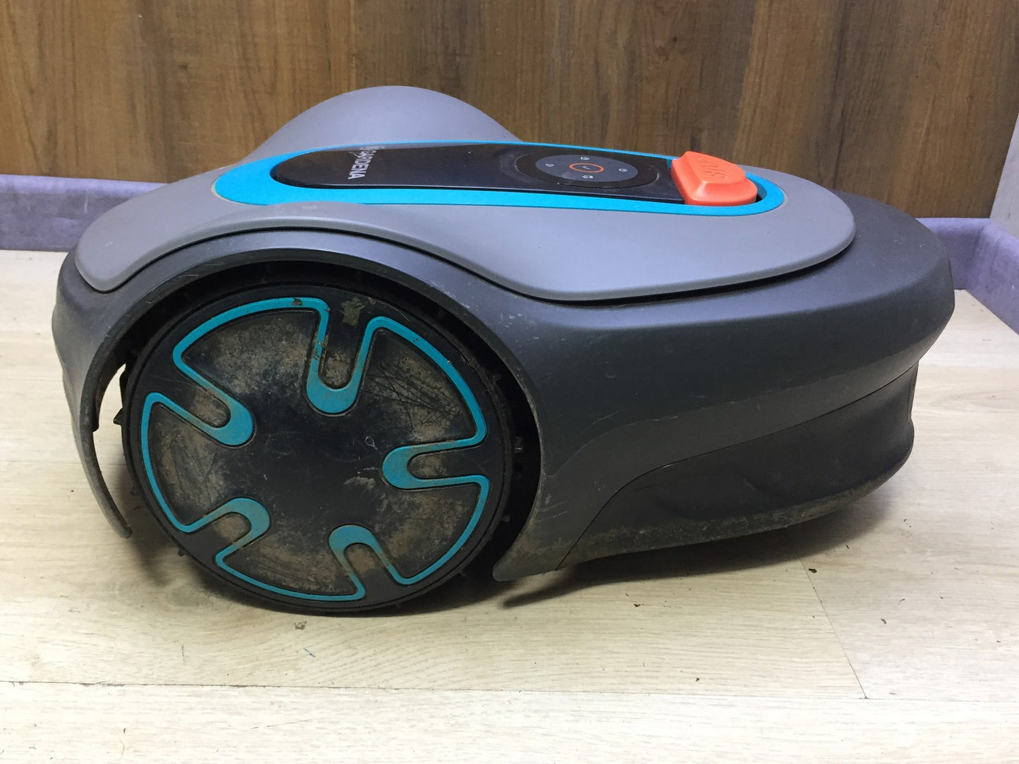 GARDENA robotic lawnmower SILENO minimo 500 m² (15202-20), I33205