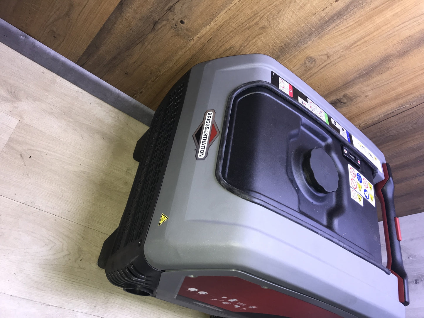 Briggs&Stratton Q6500 QuietPower petrol generator 6.5 kW (030852), I30696