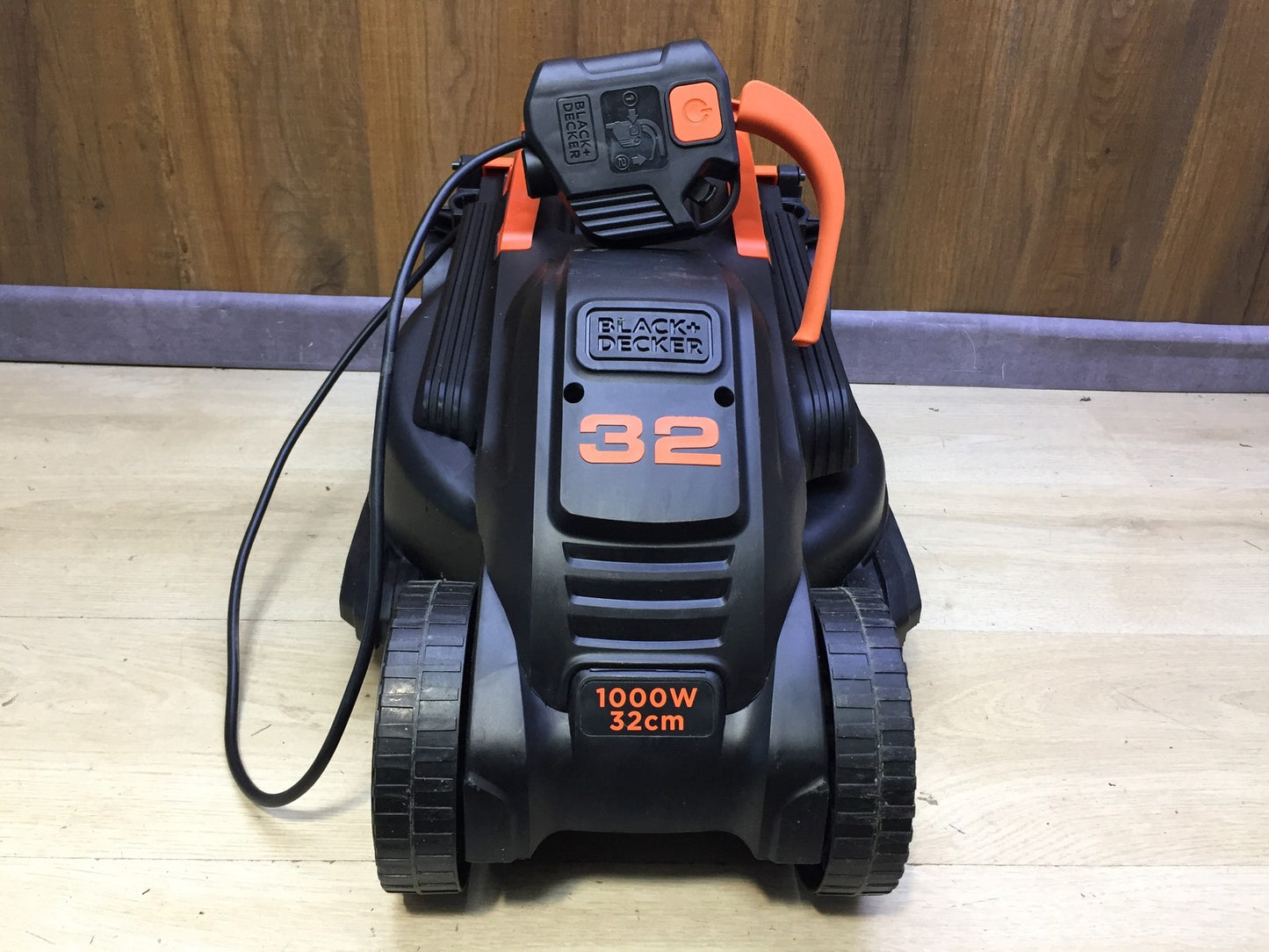 Black&Decker BEMW351 Electric Lawn Mower 1.0kW 32cm, I33164