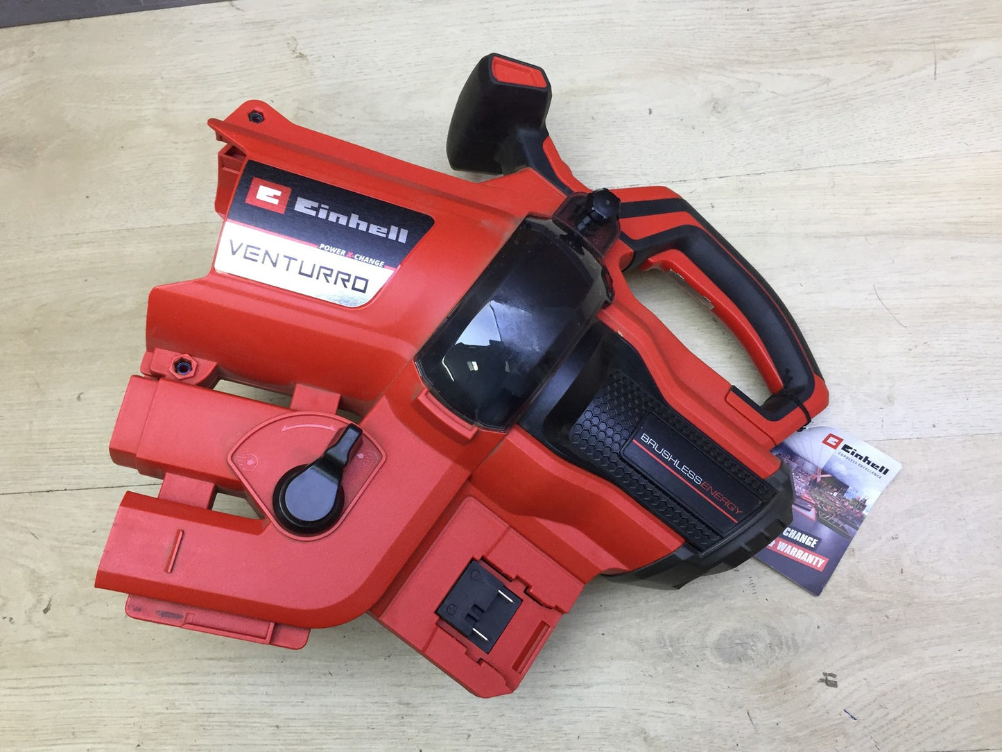 Einhell Cordless Leaf Vacuum VENTURRO 36/240 Solo, 36 V, up to 740 m³/h, I33070