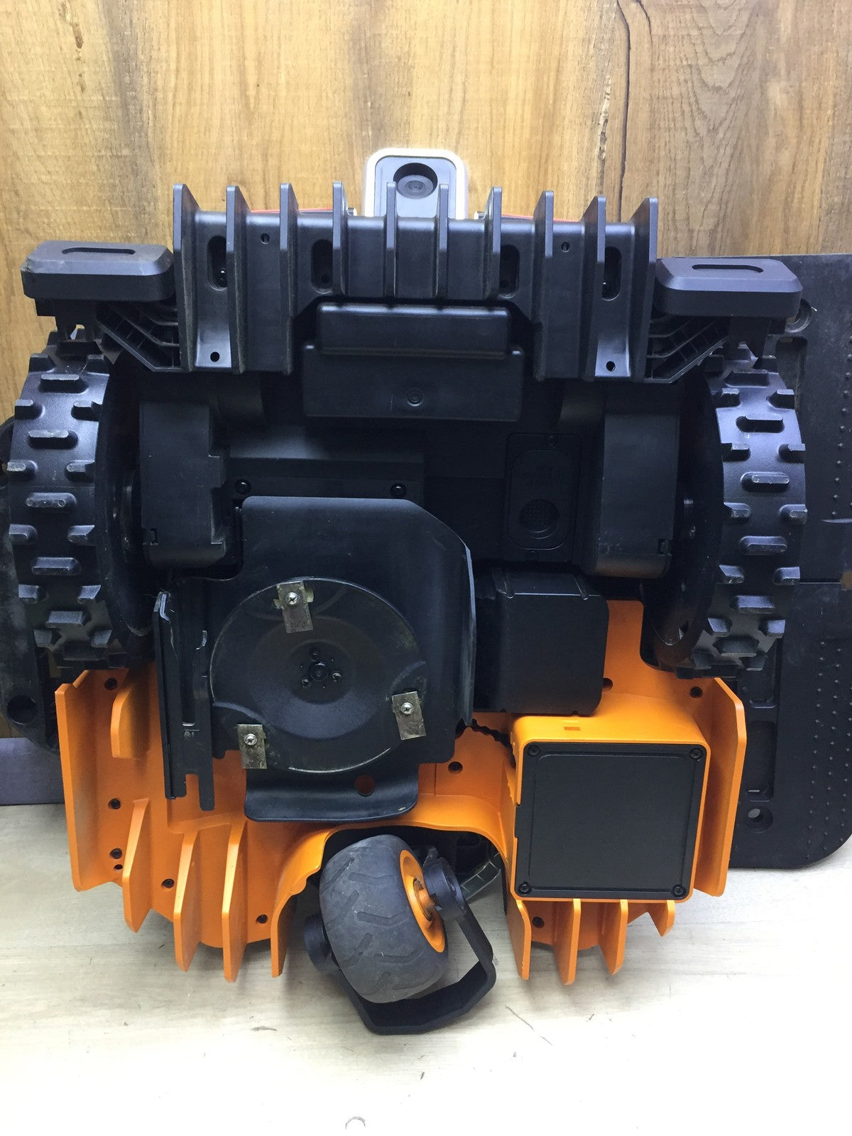 WORX Landroid Vision M600 Mähroboter WR206E.1 für Gärten bis 600m², I33585