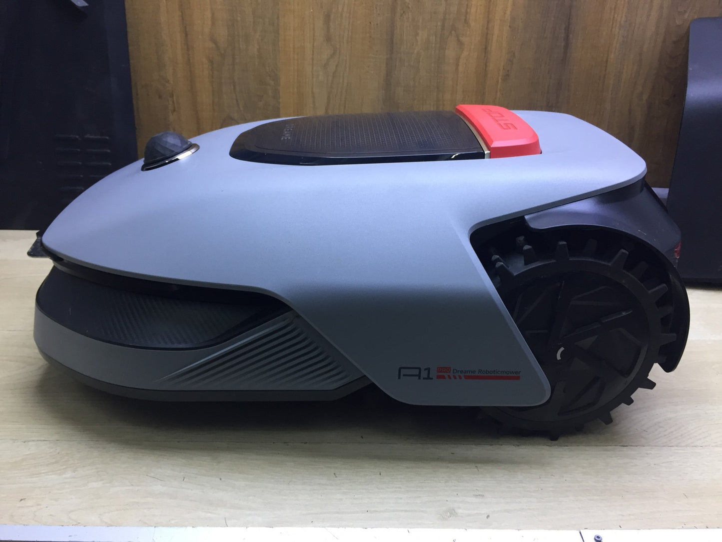 DREAME Intelligent Robotic Lawnmower A1 Pro up to 2000m² 3D Sensor (MLLA7210) I33388