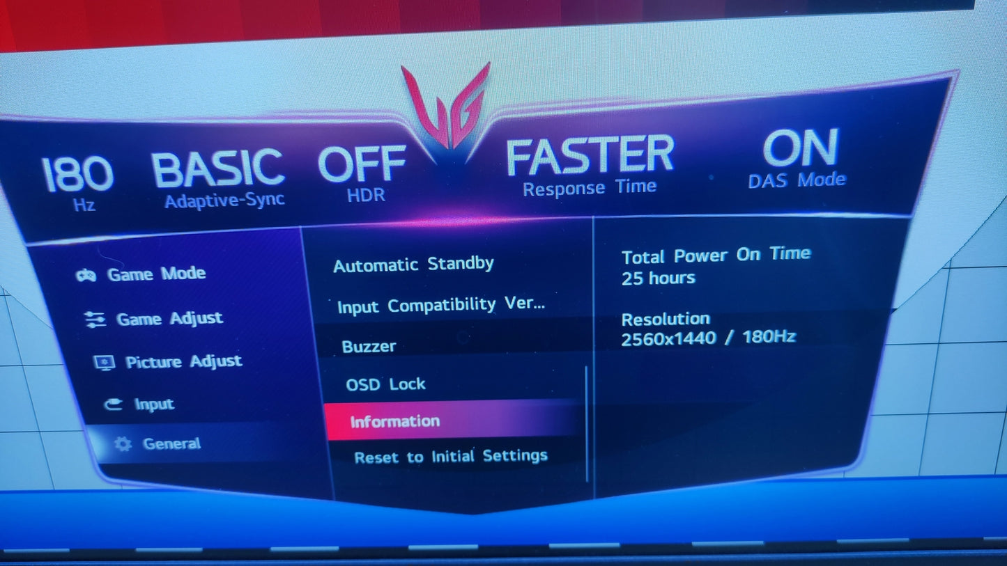 LG UltraGear 32GS75Q-B Monitor 31.5" WQHD 2560x1440 HDR AMD FreeSync 180Hz 1ms