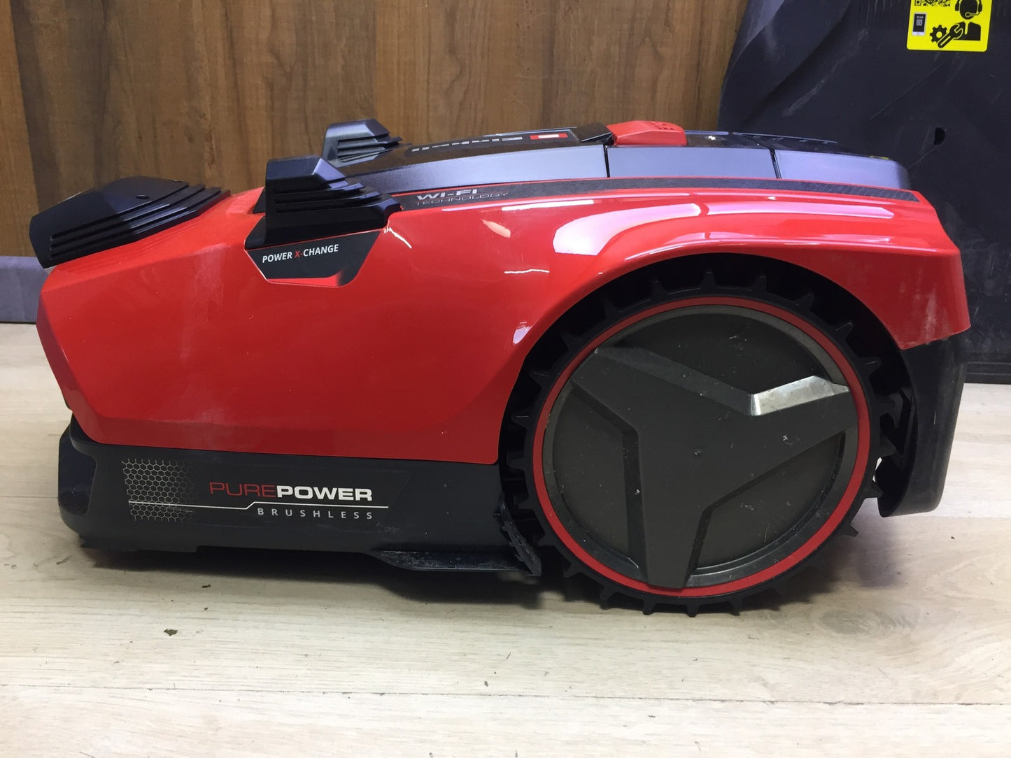 Einhell robotic lawnmower FREELEXO CAM PLUS, 18 V, for 600 m², I33541