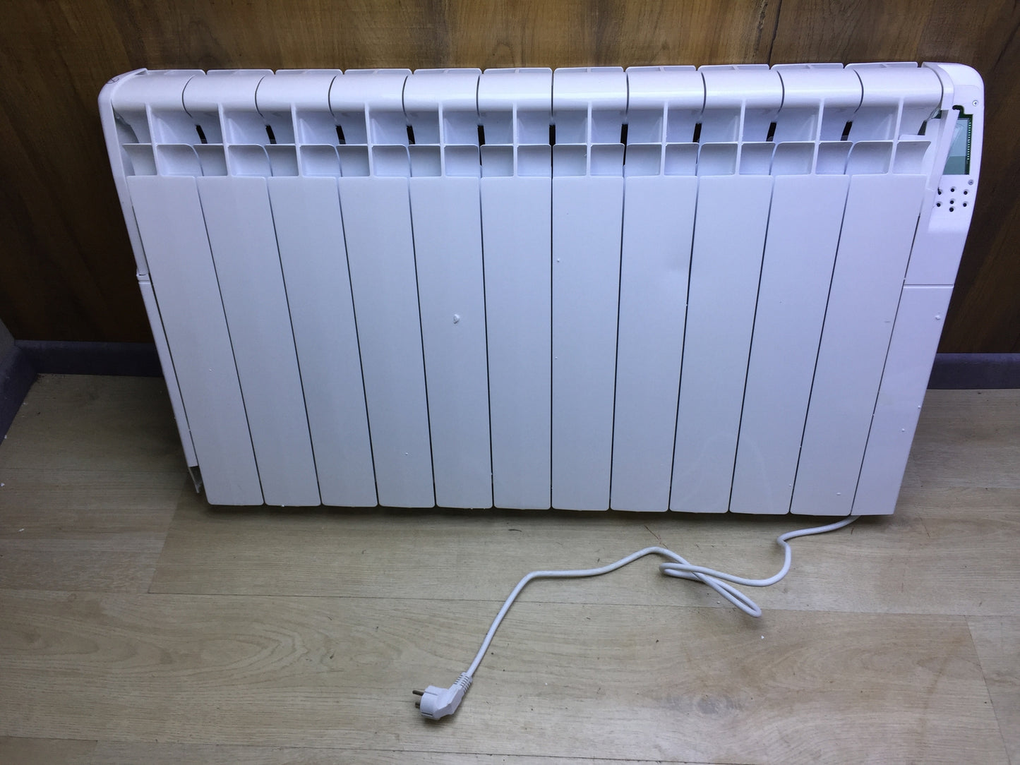 Bosch Heat Radiator 5500 Oil-filled Radiator 1800 W, with digital display, I30319