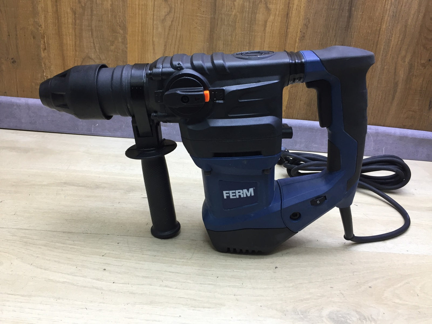 FERM HDM1037 Bohrhammer 1500W, Hammerbohrer und Meißelbohrer, I33508