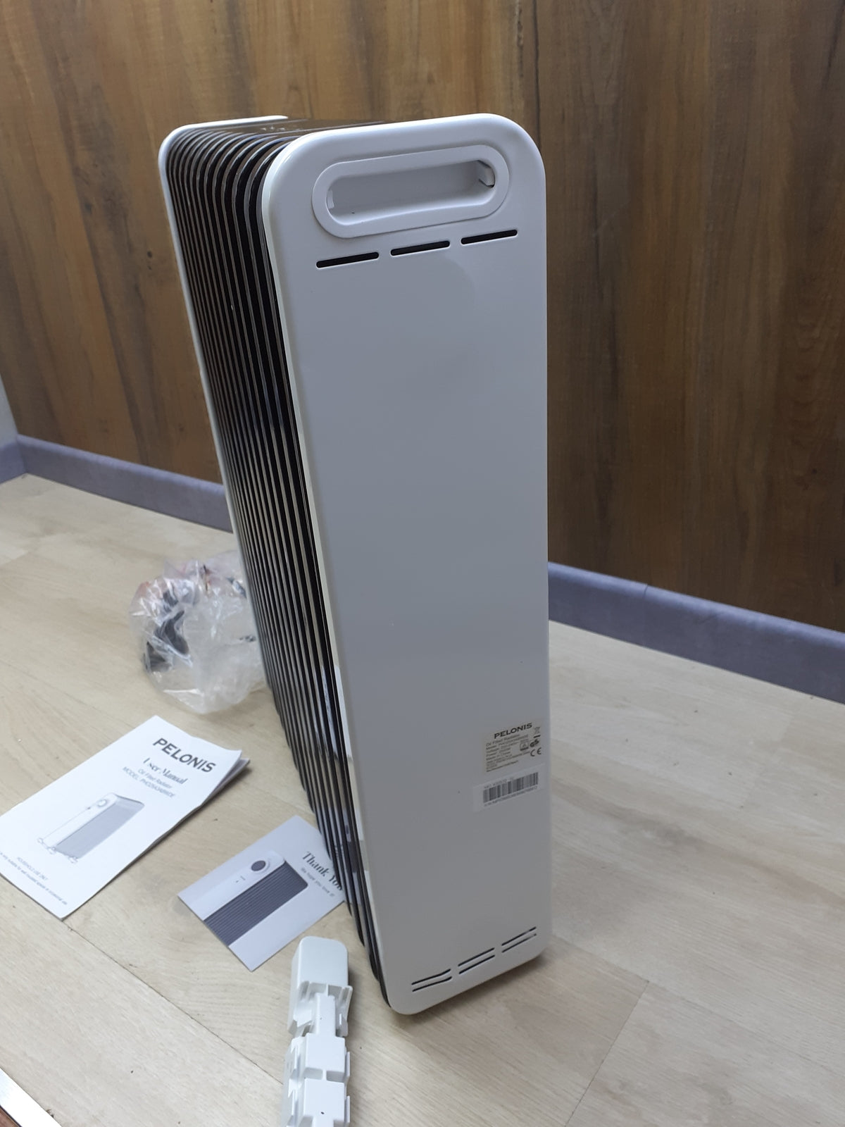 PELONIS oil-filled radiator 2500W, energy-saving, 13 fins, I23957
